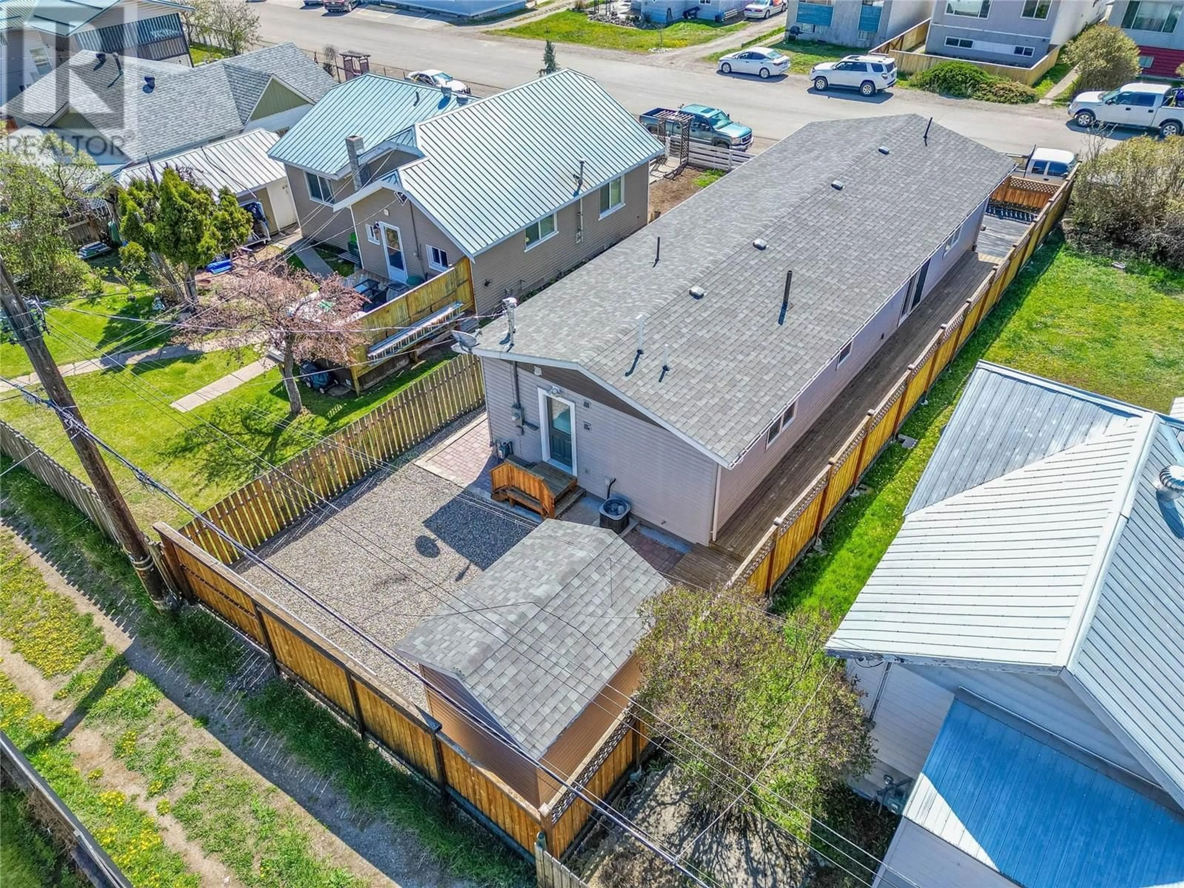 A pic from outside/outdoor area/front of a property/back of a property/a pic from drone, street for 283 LACHINE AVENUE, Princeton British Columbia V0X1W0