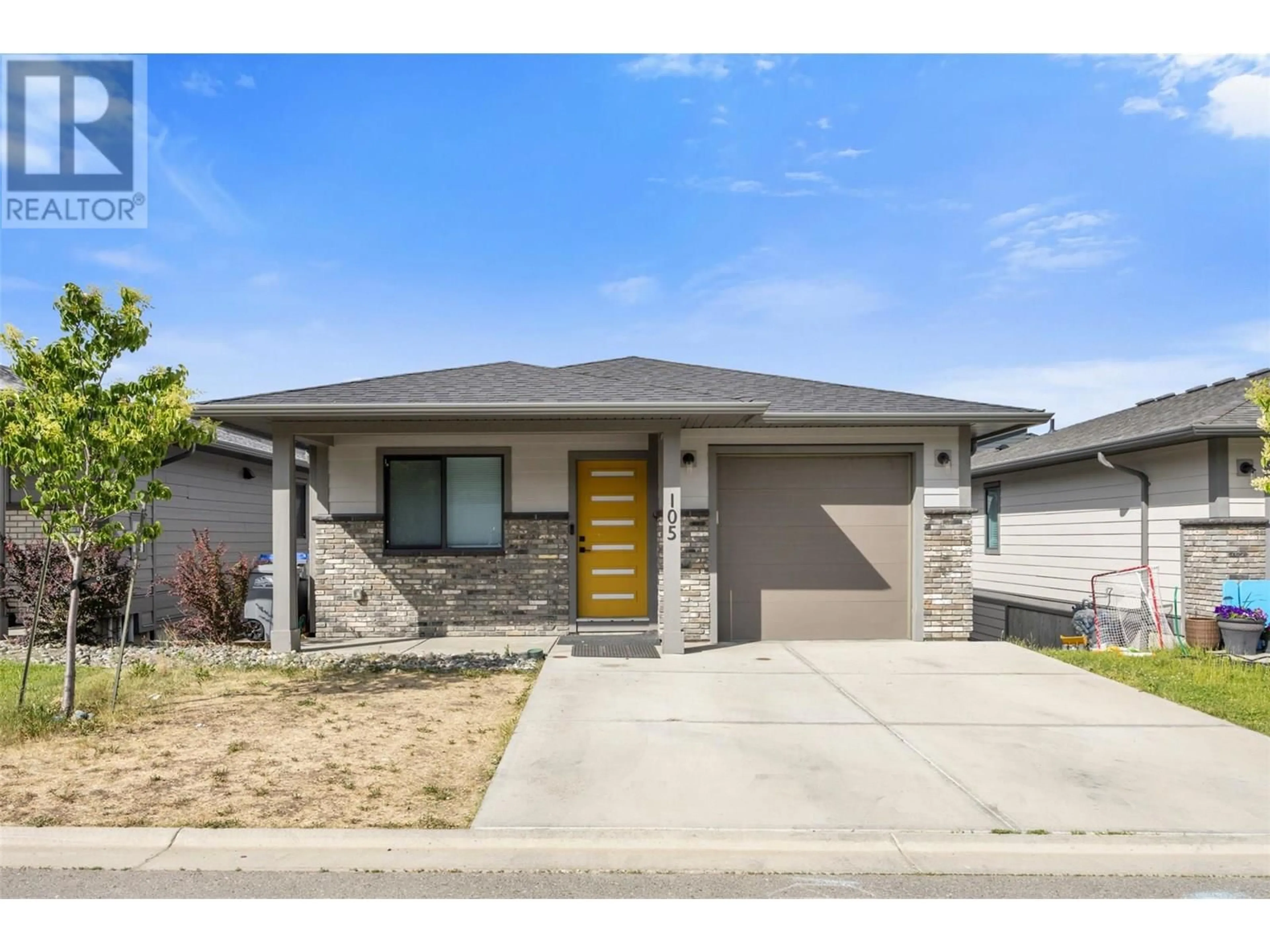 Home with brick exterior material, street for 105 - 1323 KINROSS PLACE, Kamloops British Columbia V1S0E4