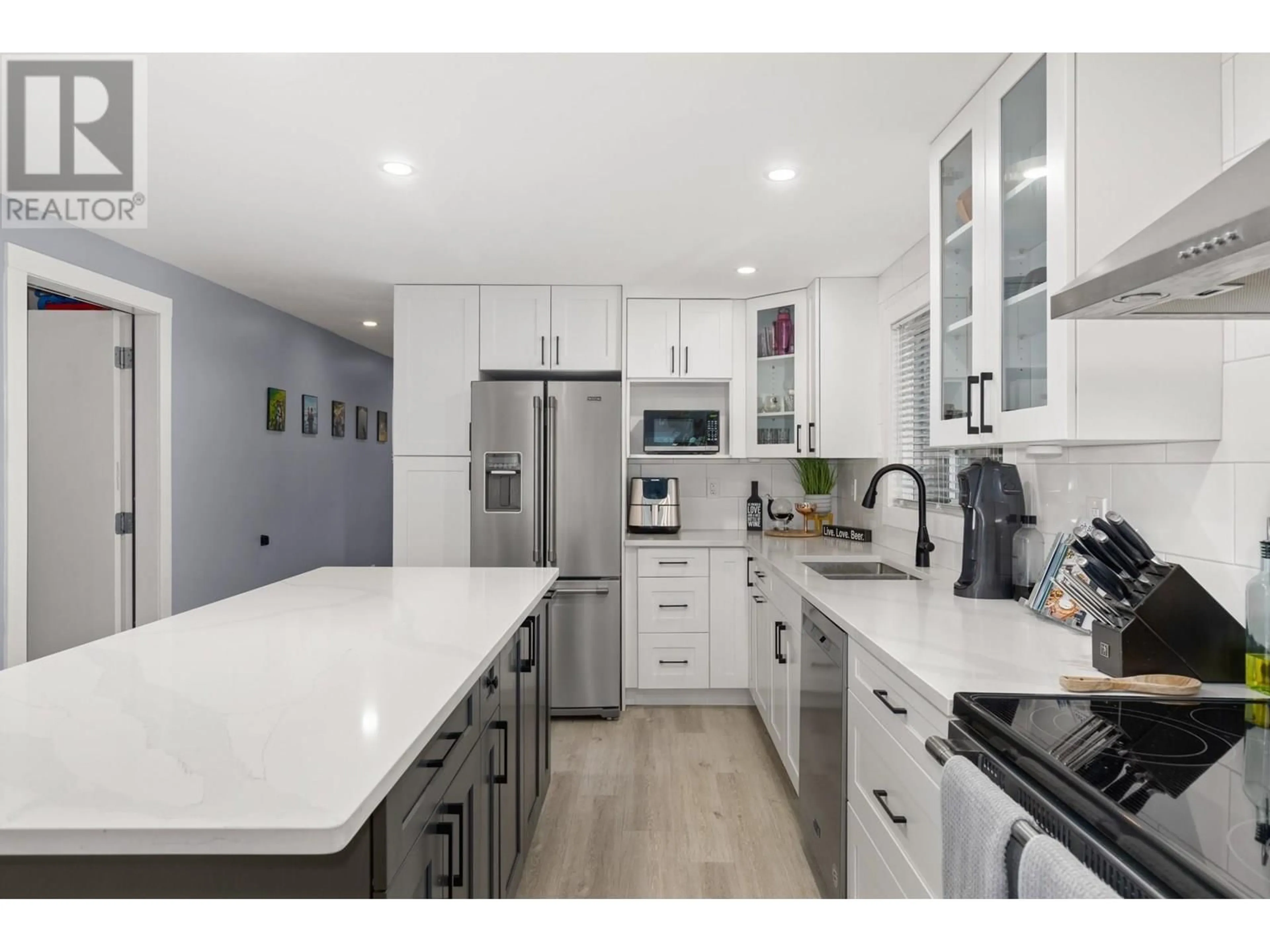 Open concept kitchen, ceramic/tile floor for 102 - 1860 BOUCHERIE ROAD, Westbank British Columbia V4T2A3