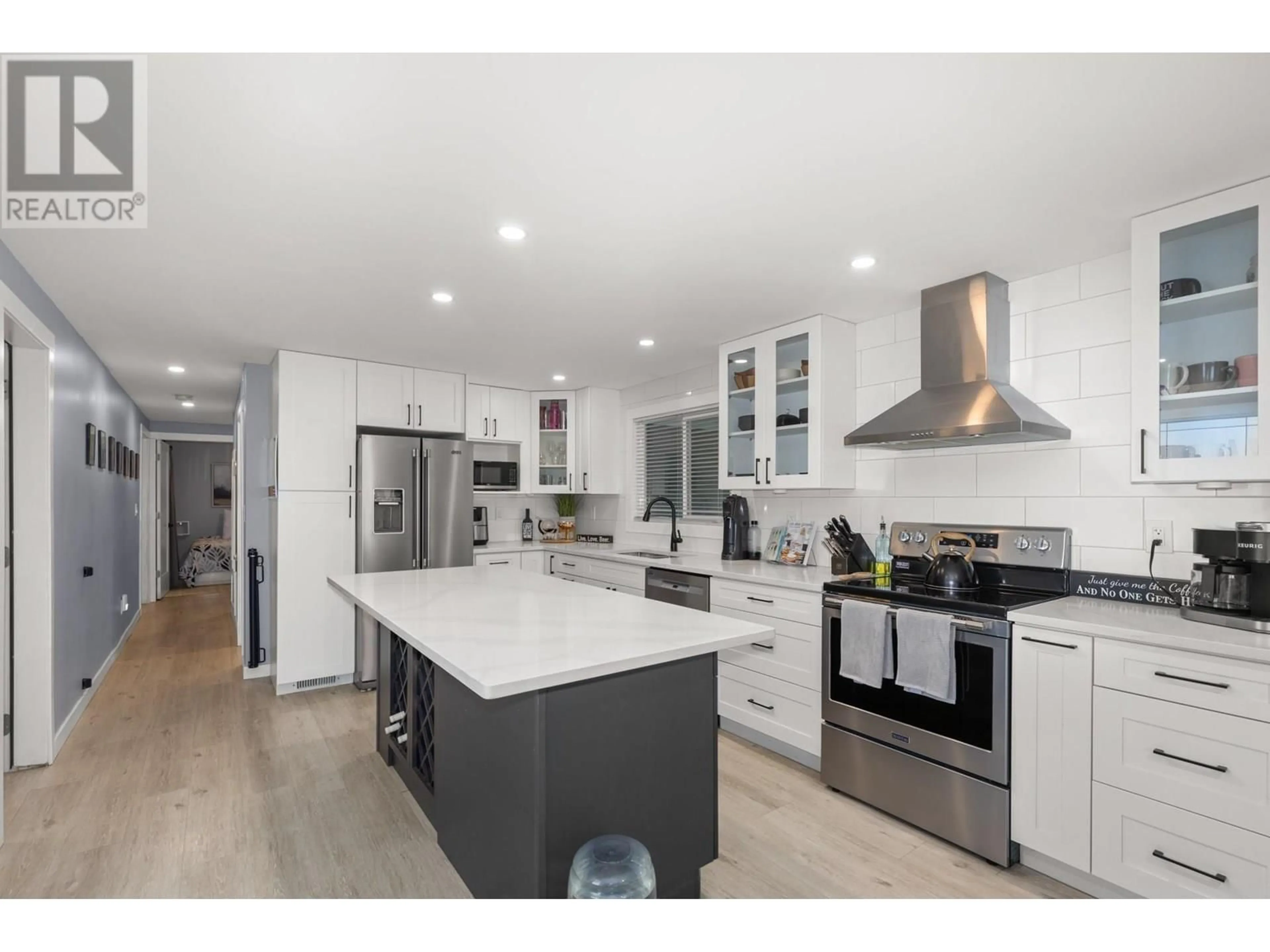 Open concept kitchen, ceramic/tile floor for 102 - 1860 BOUCHERIE ROAD, Westbank British Columbia V4T2A3