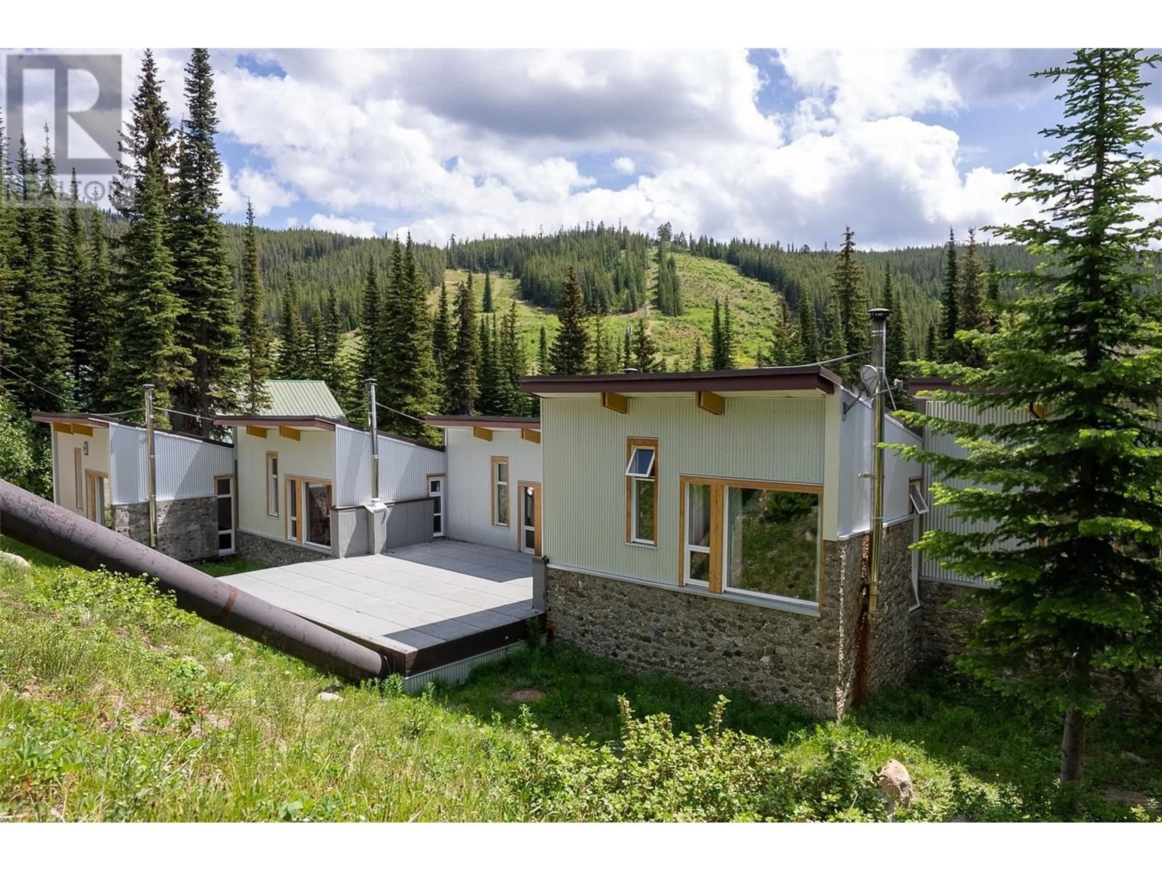 A pic from outside/outdoor area/front of a property/back of a property/a pic from drone, mountain view for 6 - 130 COUGAR ROAD, Oliver British Columbia V0H1T8