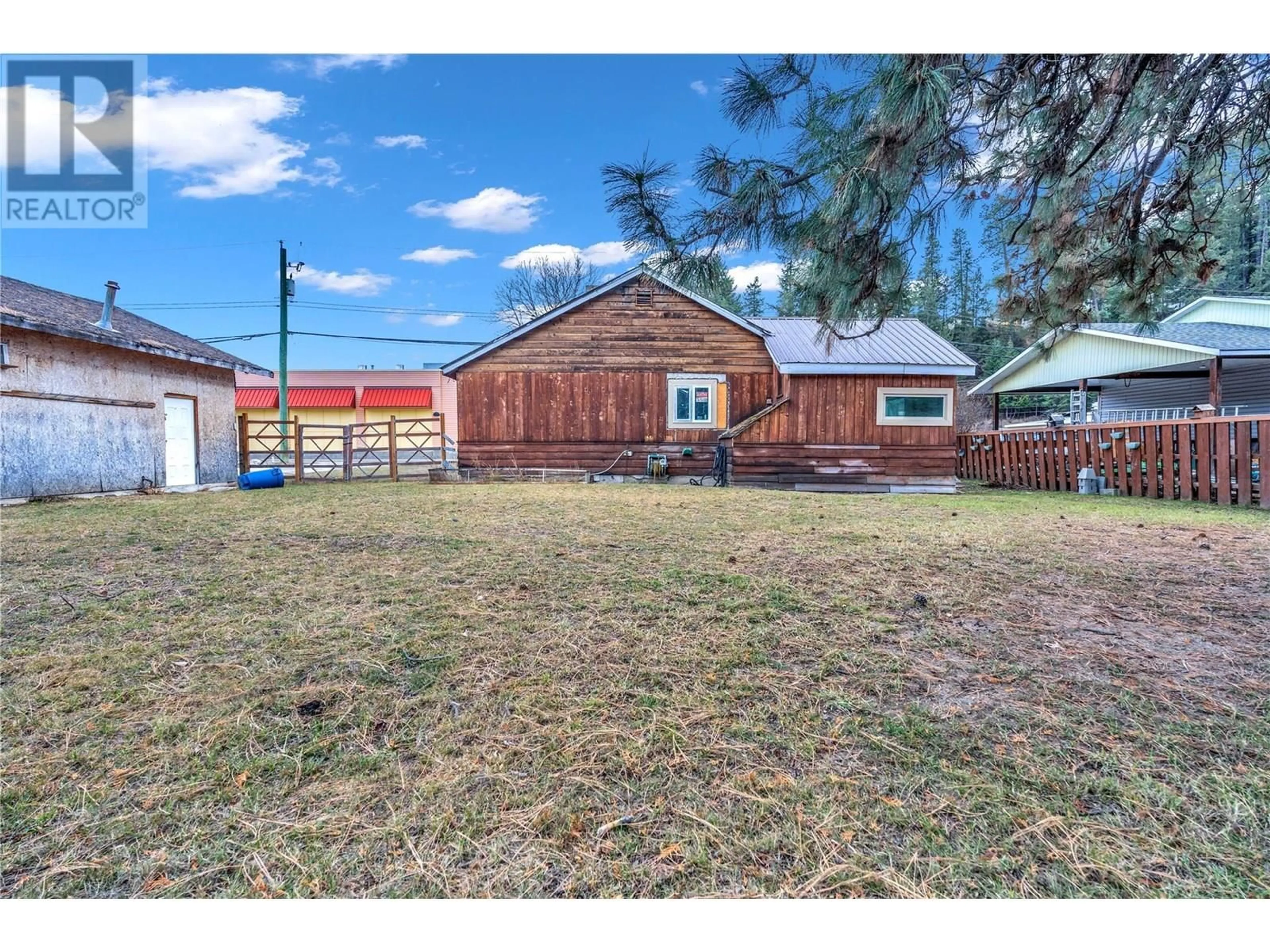 A pic from outside/outdoor area/front of a property/back of a property/a pic from drone, unknown for 139/143 ANGELA AVENUE, Princeton British Columbia V0X1W0