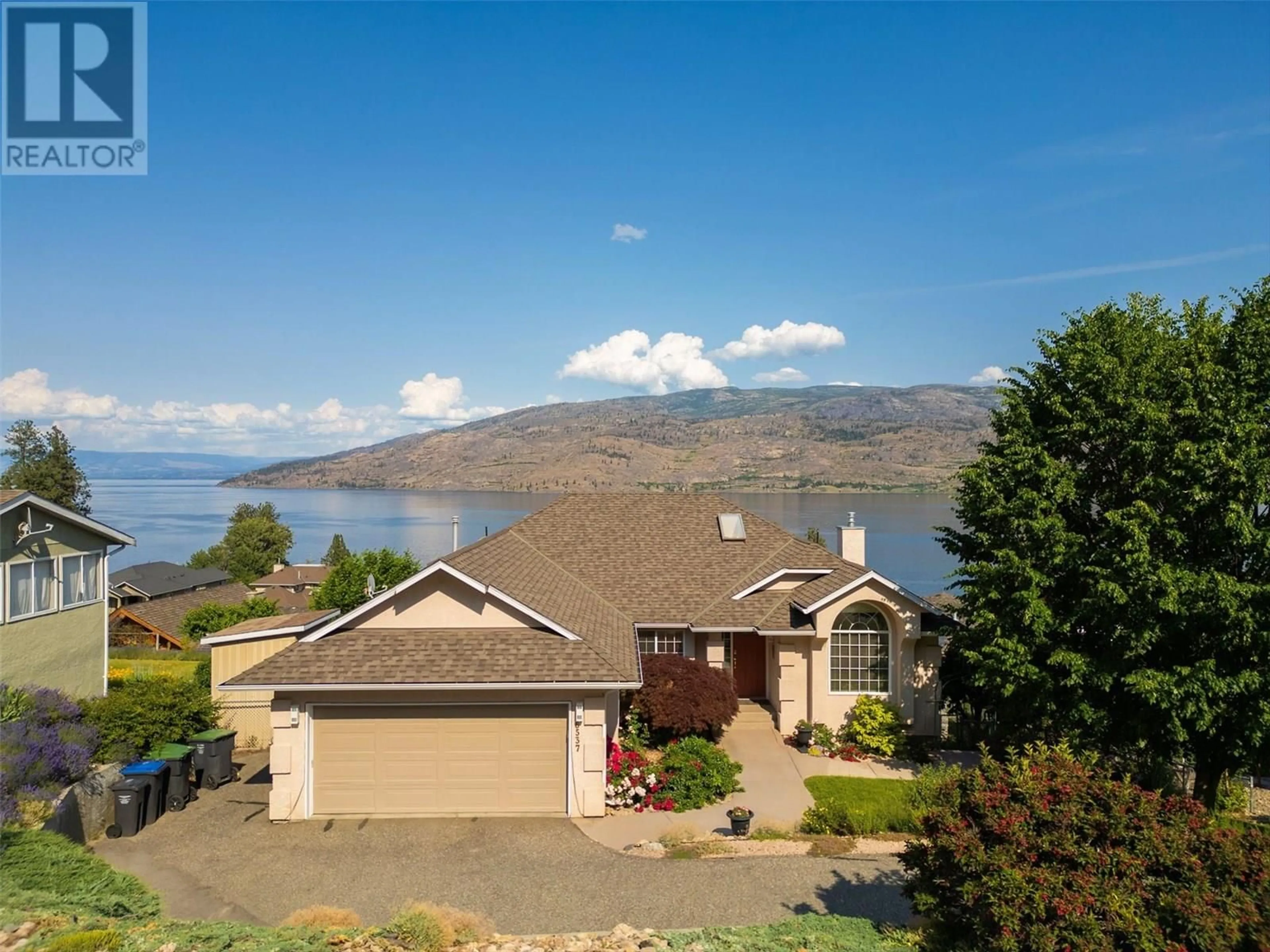 A pic from outside/outdoor area/front of a property/back of a property/a pic from drone, water/lake/river/ocean view for 6537 SHERBURN ROAD, Peachland British Columbia V0H1X7