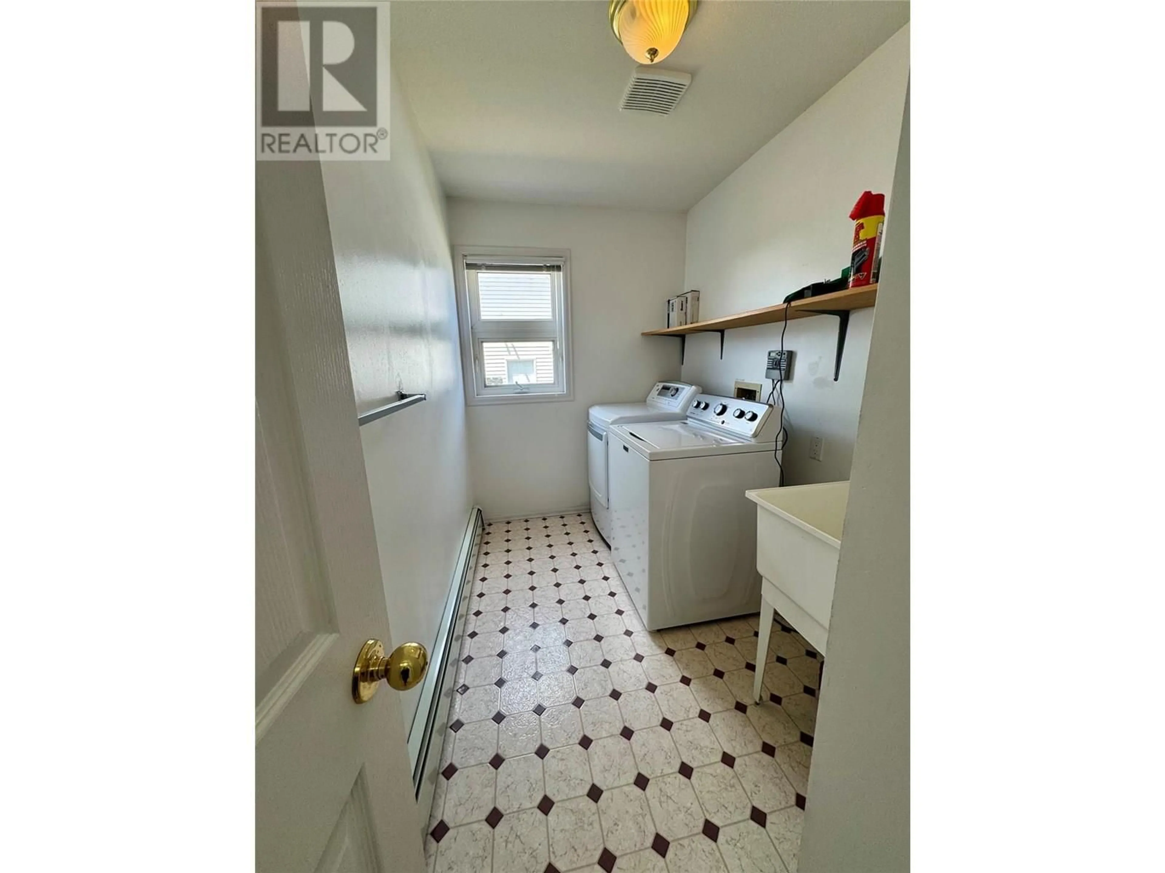Laundry room for 2940 MCLEAN PLACE, Merritt British Columbia V1K1G4