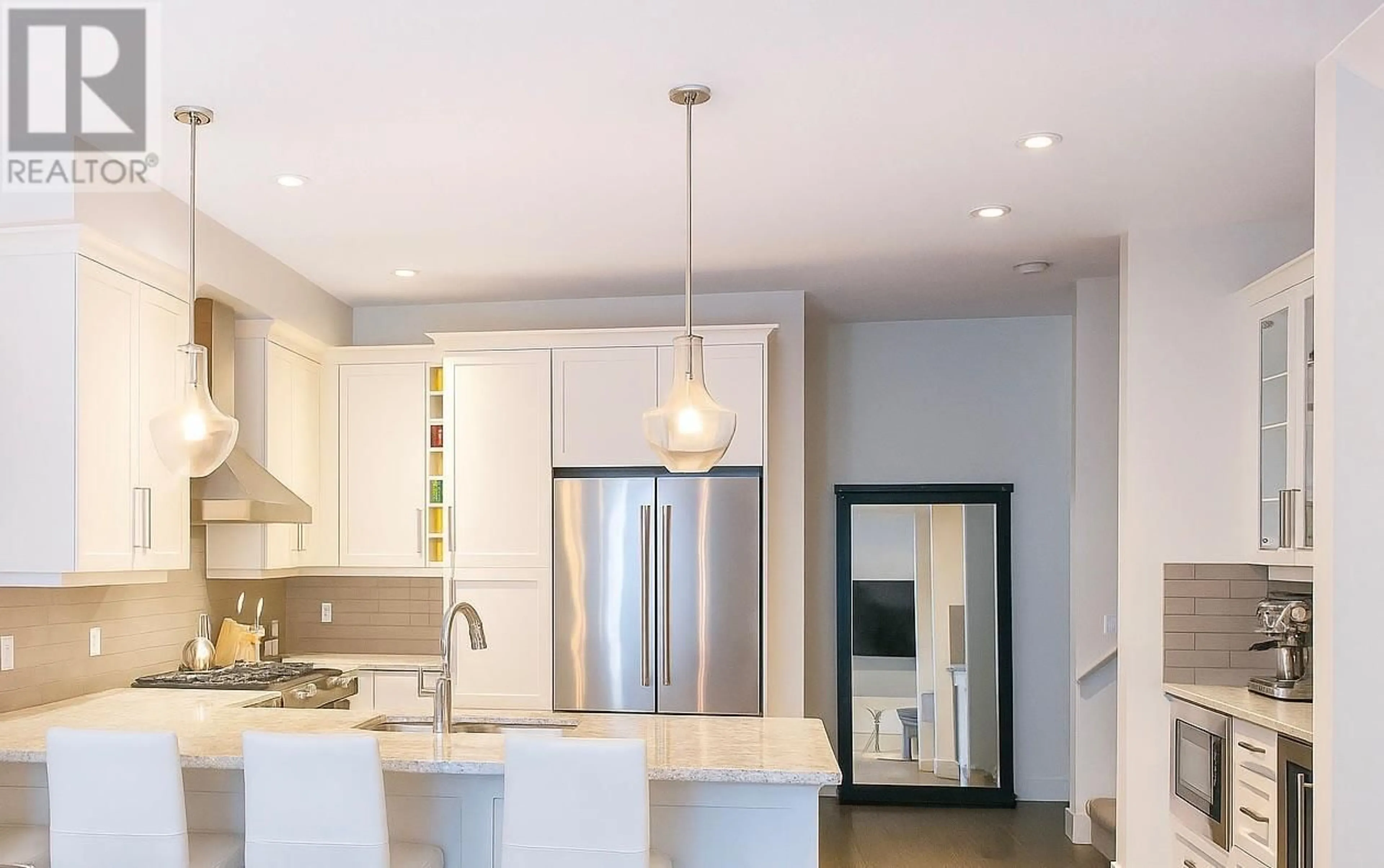 Contemporary kitchen, unknown for 2 - 644 LEQUIME ROAD, Kelowna British Columbia V1W1A4