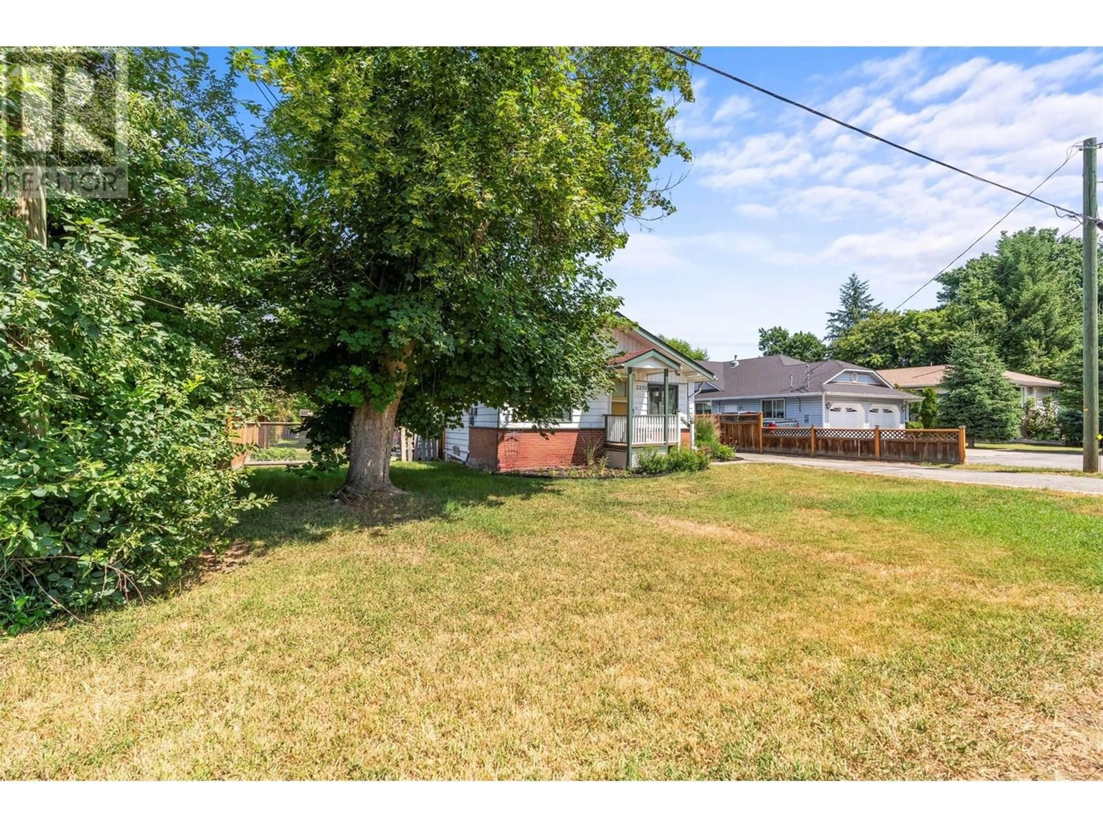 A pic from outside/outdoor area/front of a property/back of a property/a pic from drone, street for 2270 WILSON AVENUE, Armstrong British Columbia V4Y0B1