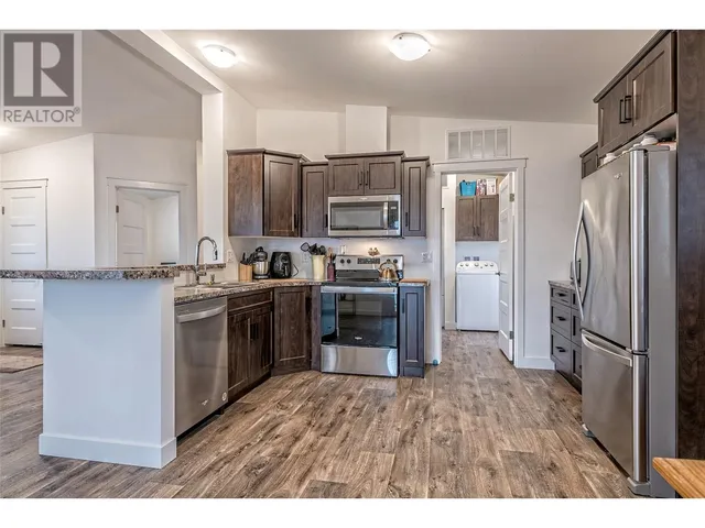 9369 KEITHLEY ROAD, Vernon 5