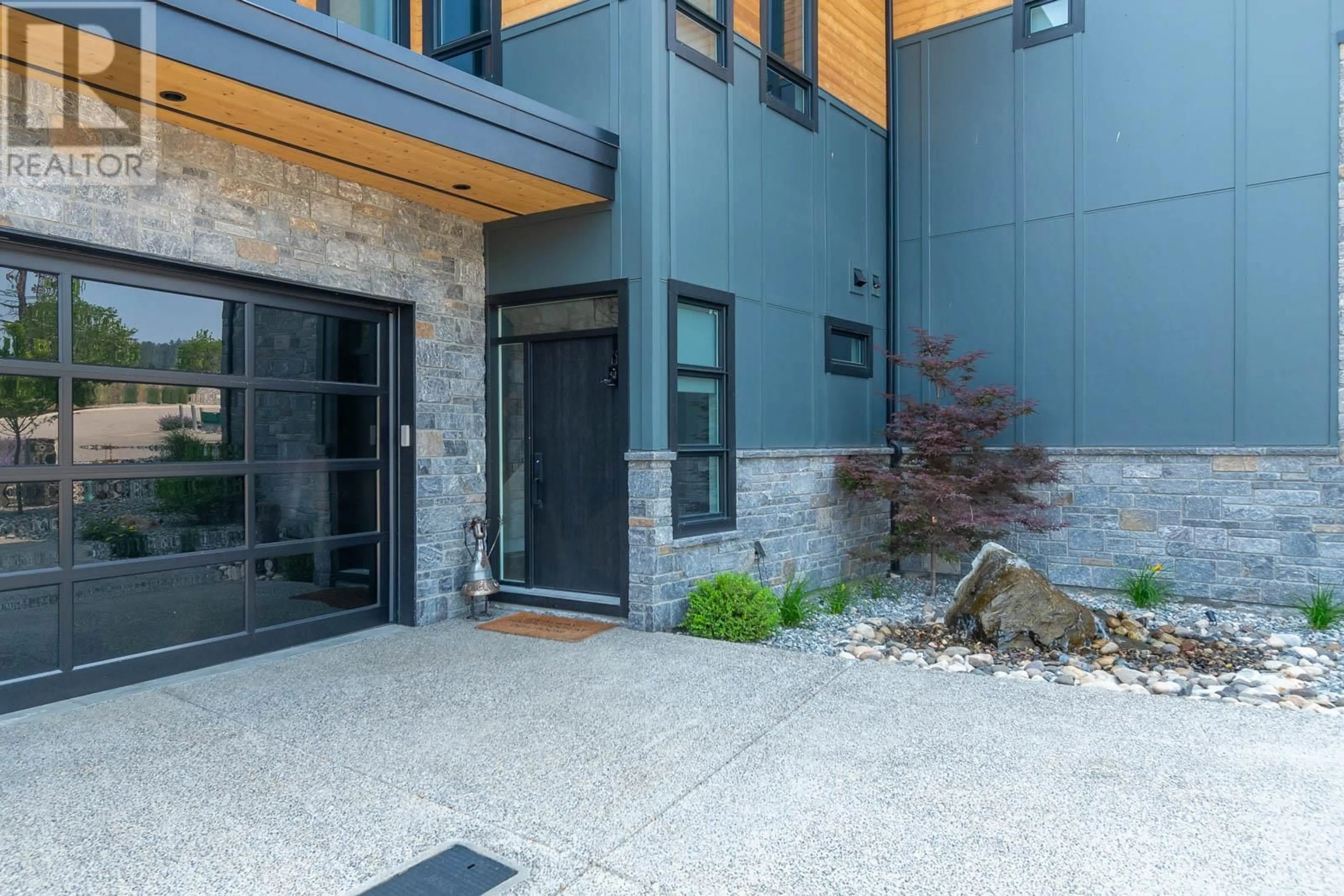 Unknown for 3 - 175 PREDATOR RIDGE DRIVE, Vernon British Columbia V1H1Y8