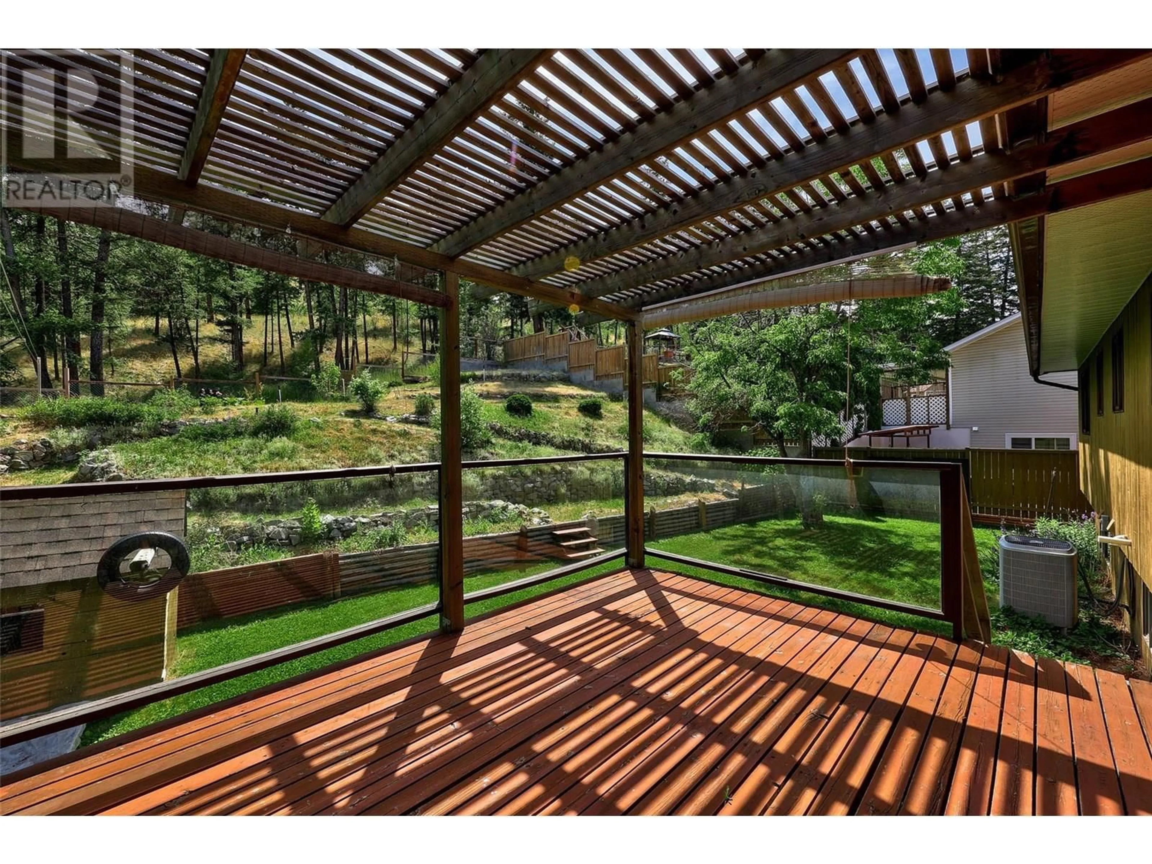 Patio, water/lake/river/ocean view for 633 FLEMING DRIVE, Kamloops British Columbia V1S1A2