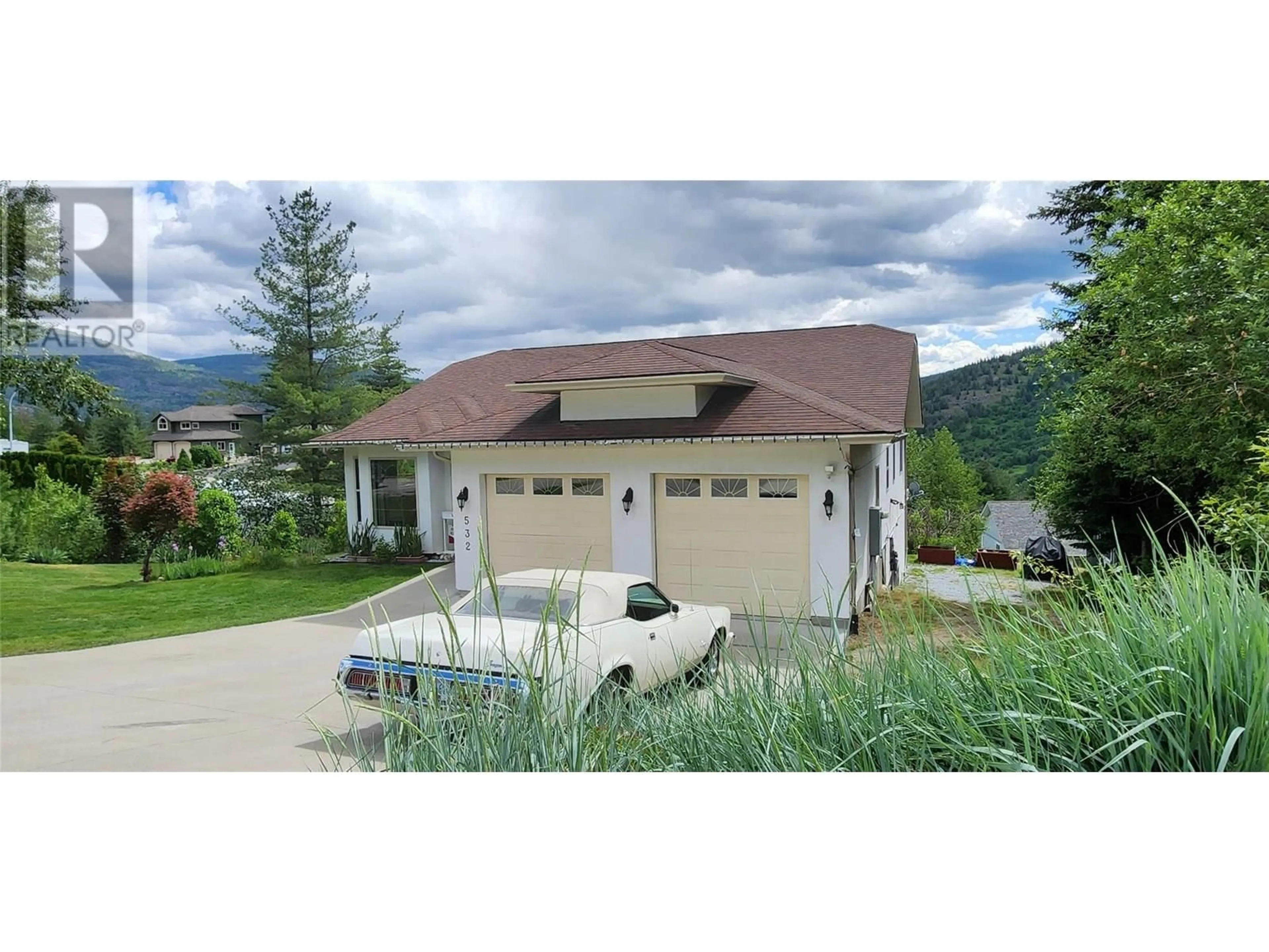 Unknown for 532 BLAKE COURT, Warfield British Columbia V1R4V9