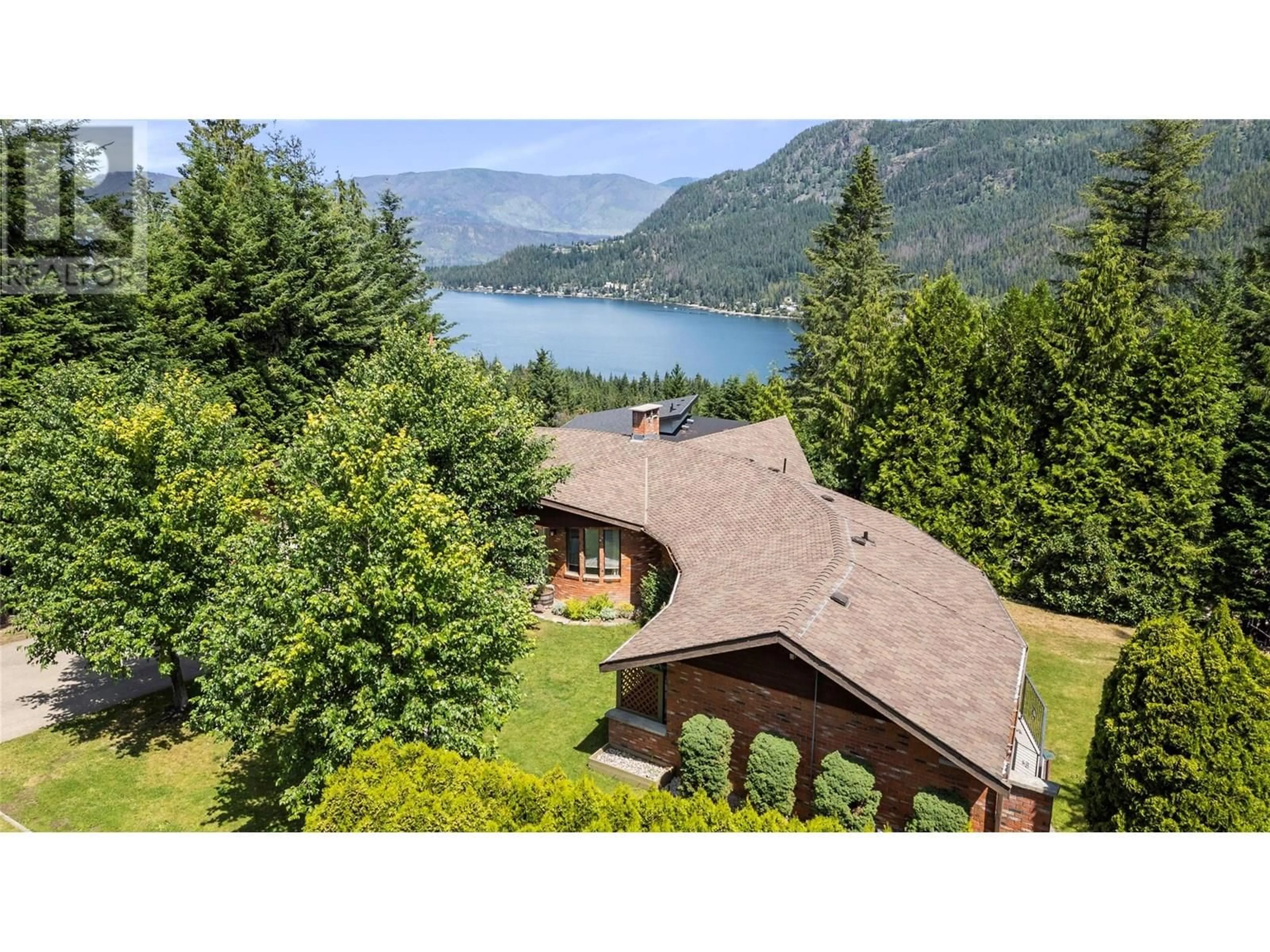 A pic from outside/outdoor area/front of a property/back of a property/a pic from drone, water/lake/river/ocean view for 2631 GRANDVIEW PLACE, Blind Bay British Columbia V0E1H2