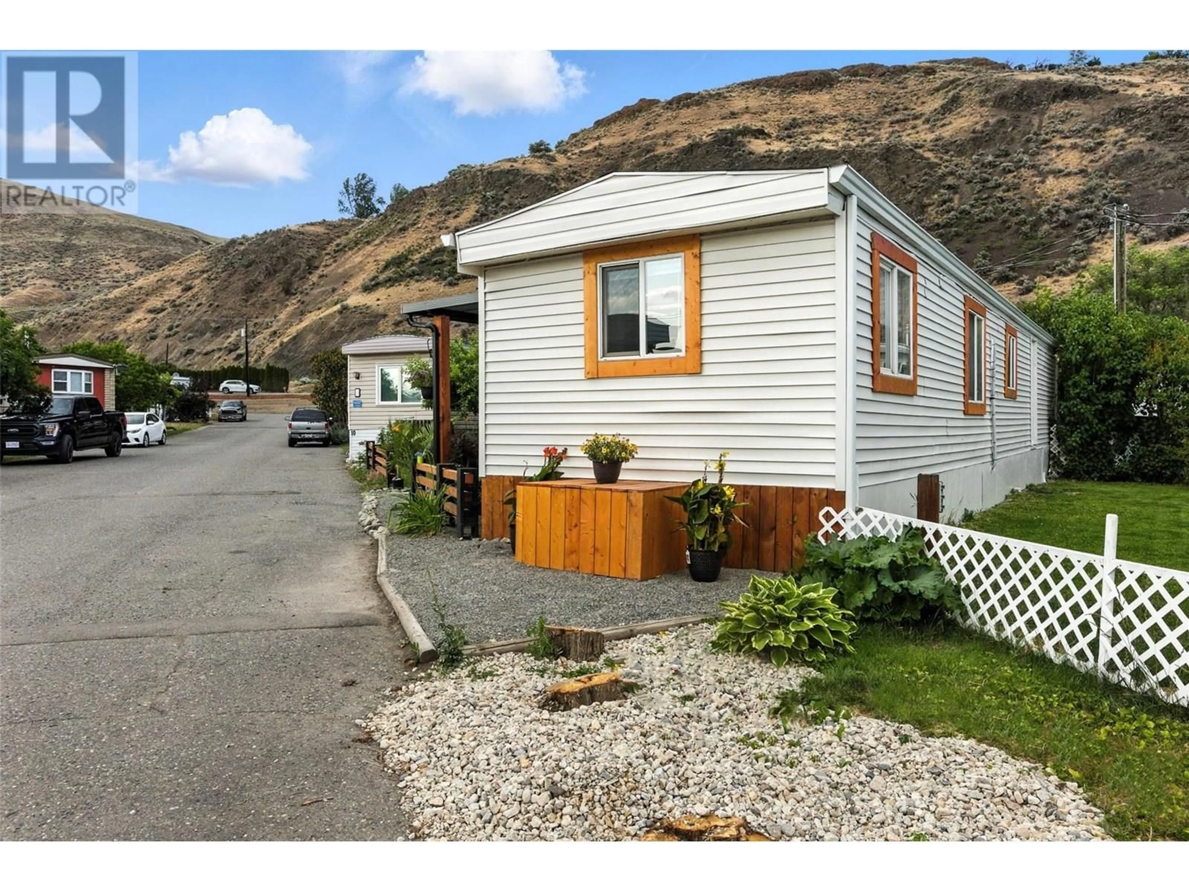 Unknown for 11 - 1375 ORD ROAD, Kamloops British Columbia V2B7V3
