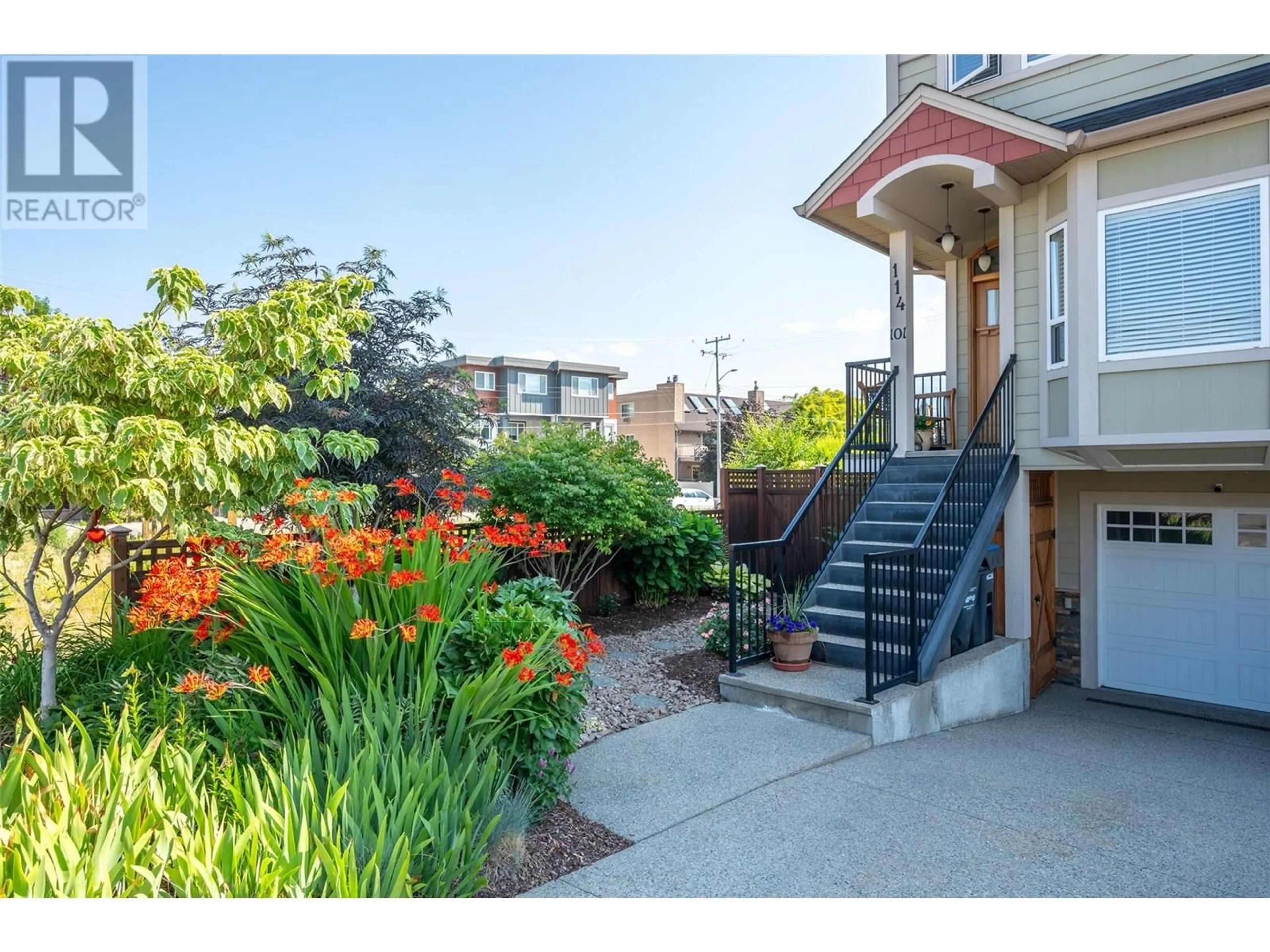 Unknown for 101 - 114 LAKEVIEW STREET, Penticton British Columbia V2A5R8
