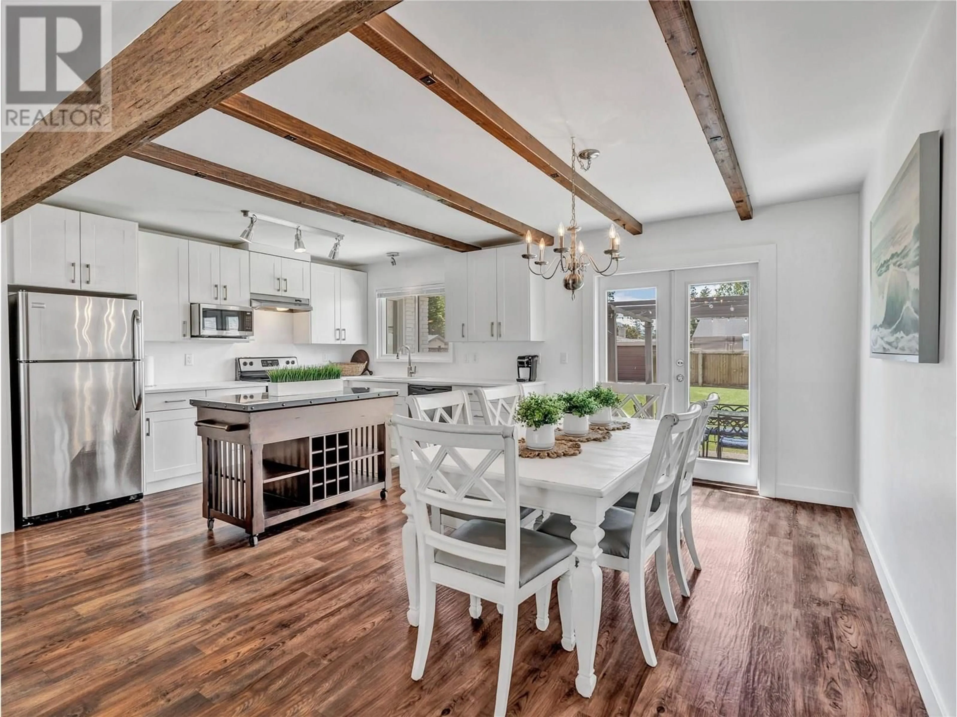 Open concept kitchen, unknown for 198 YORKTON AVENUE, Penticton British Columbia V2A3V2