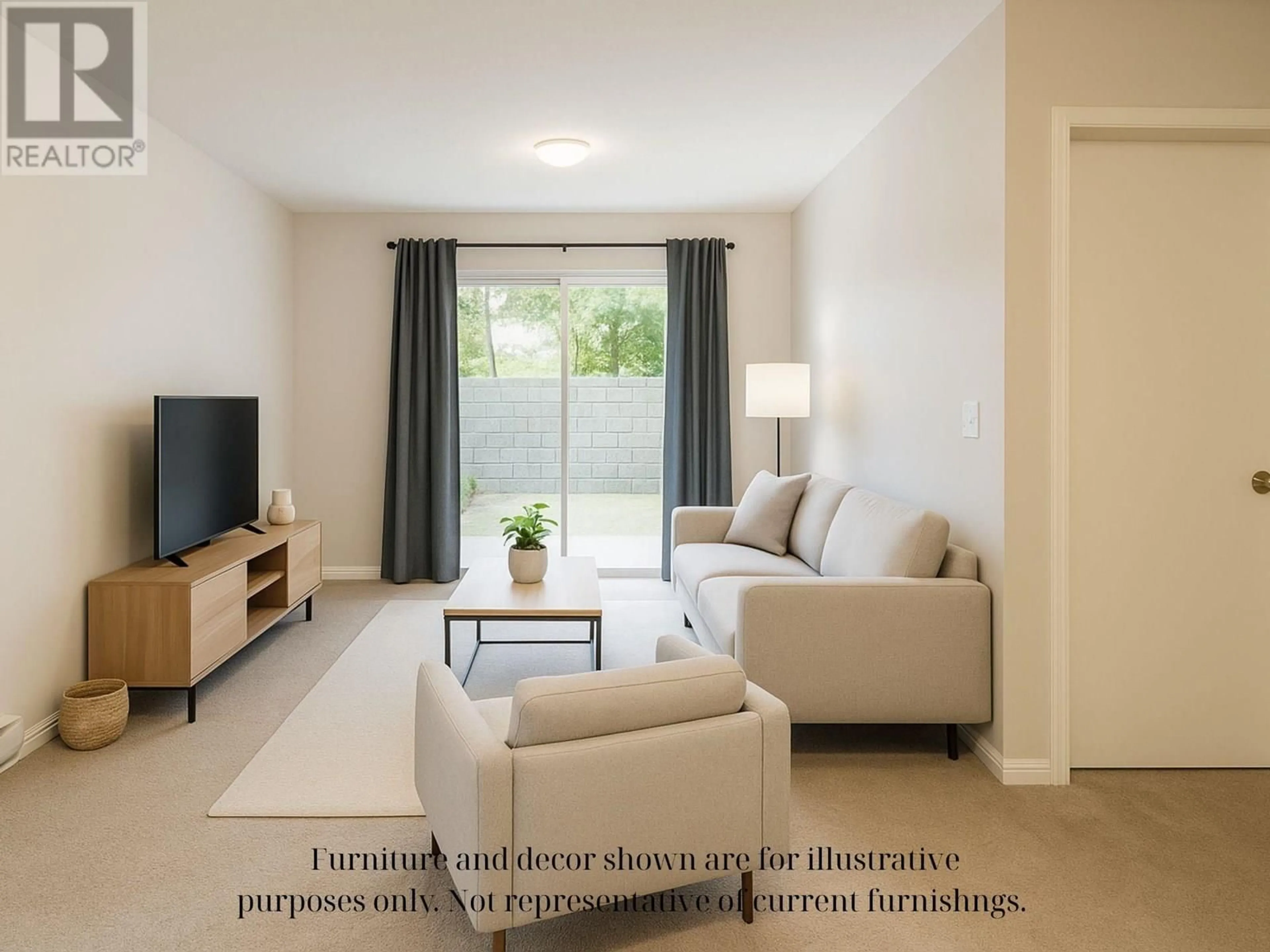 Living room with furniture, unknown for 103 - 831 2ND STREET SOUTHEAST, Salmon Arm British Columbia V1E1S6