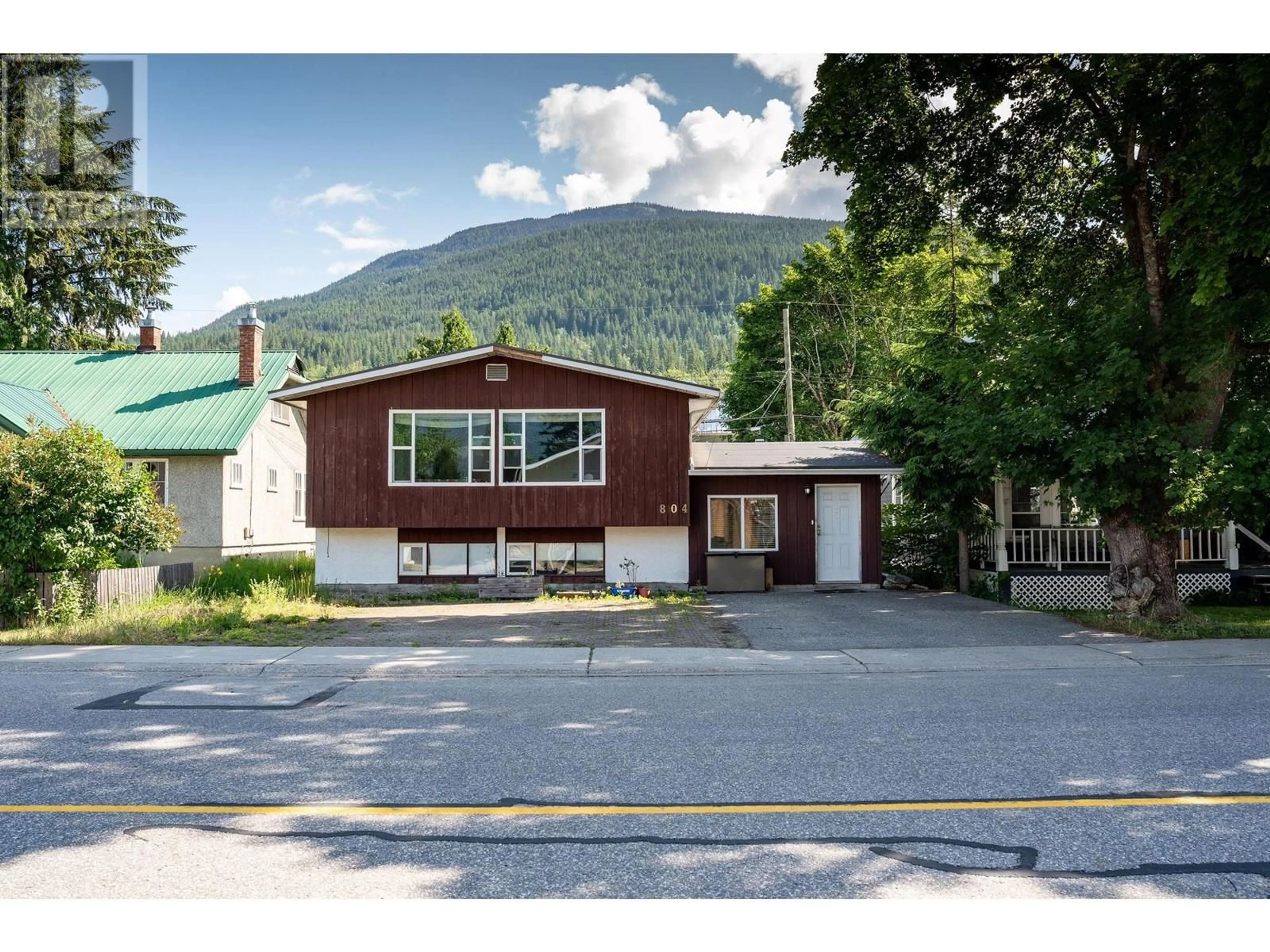 Unknown for 804 SECOND STREET WEST, Revelstoke British Columbia V0E2S0