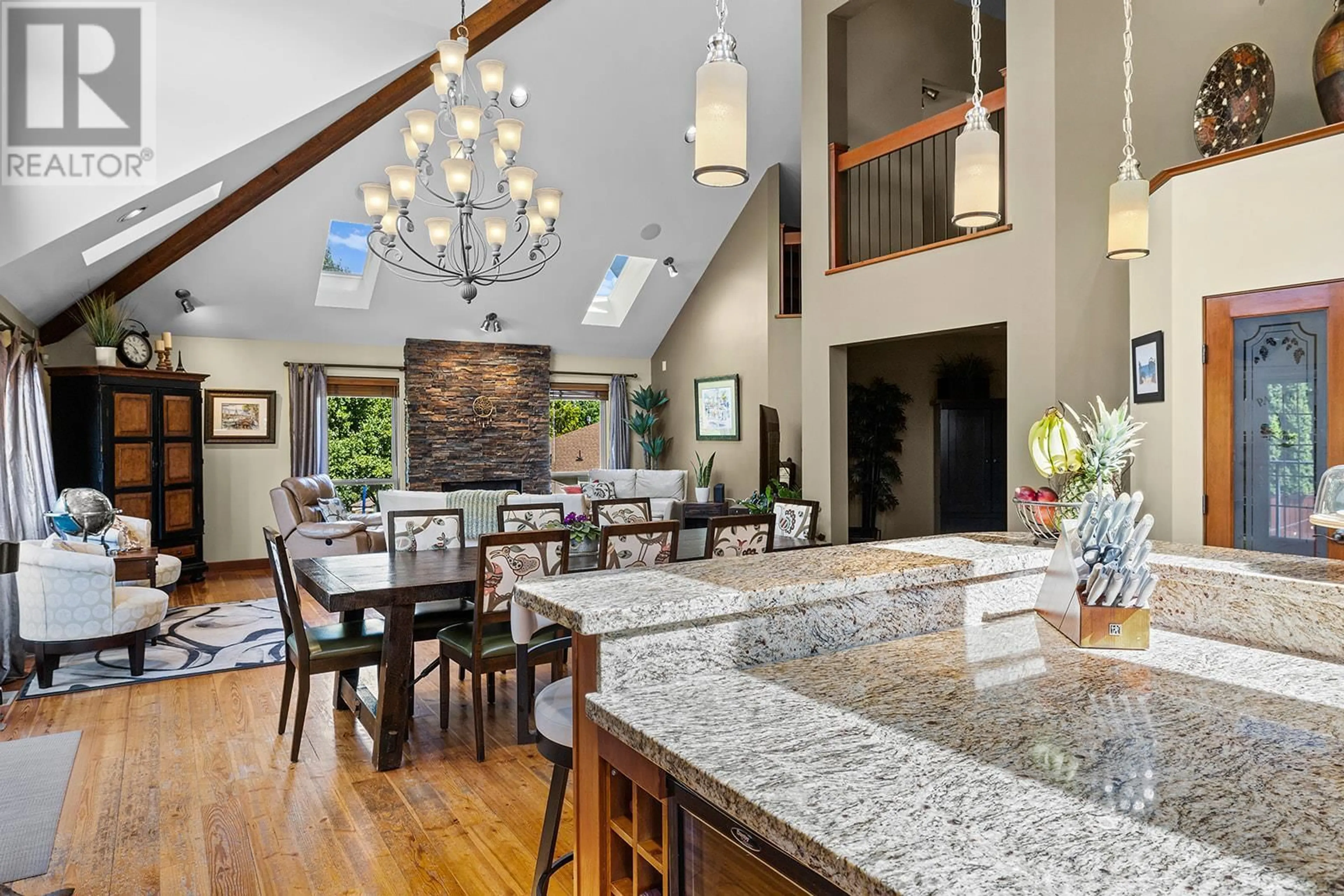 Open concept kitchen, unknown for 1682 LARKRIDGE COURT, Kelowna British Columbia V1W4N5