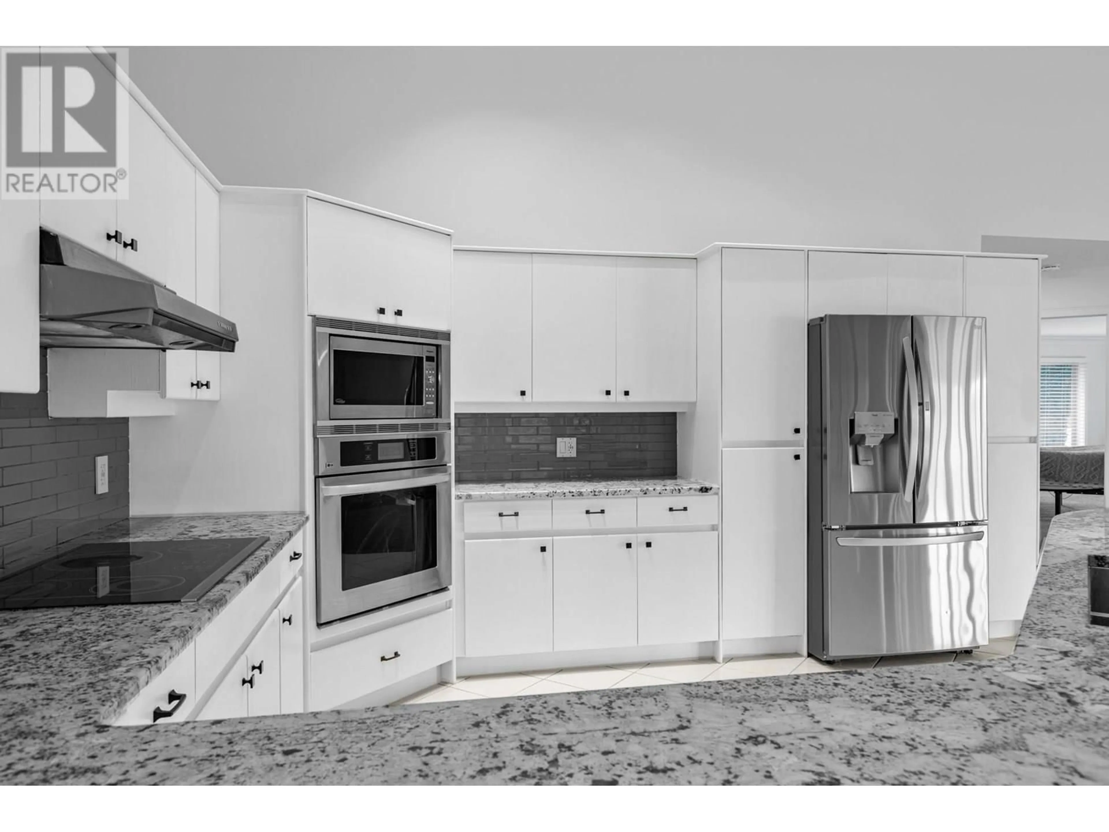 Unknown for 3784 INGLIS PLACE, Peachland British Columbia V0H1X2
