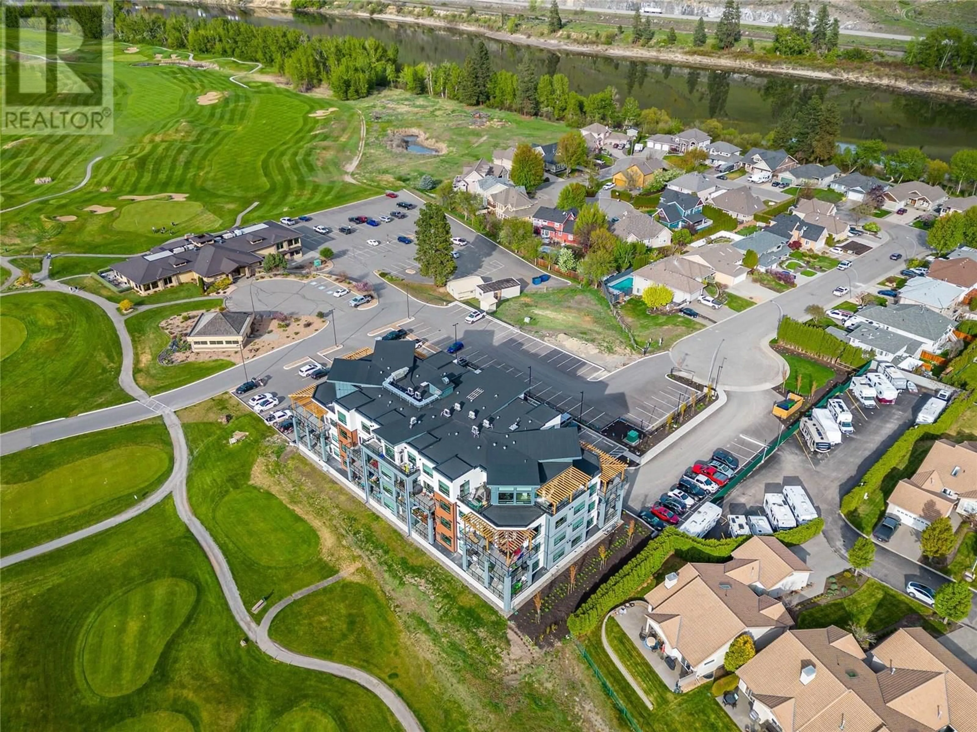 A pic from outside/outdoor area/front of a property/back of a property/a pic from drone, unknown for 301 - 651 DUNES DRIVE, Kamloops British Columbia V2B8M8