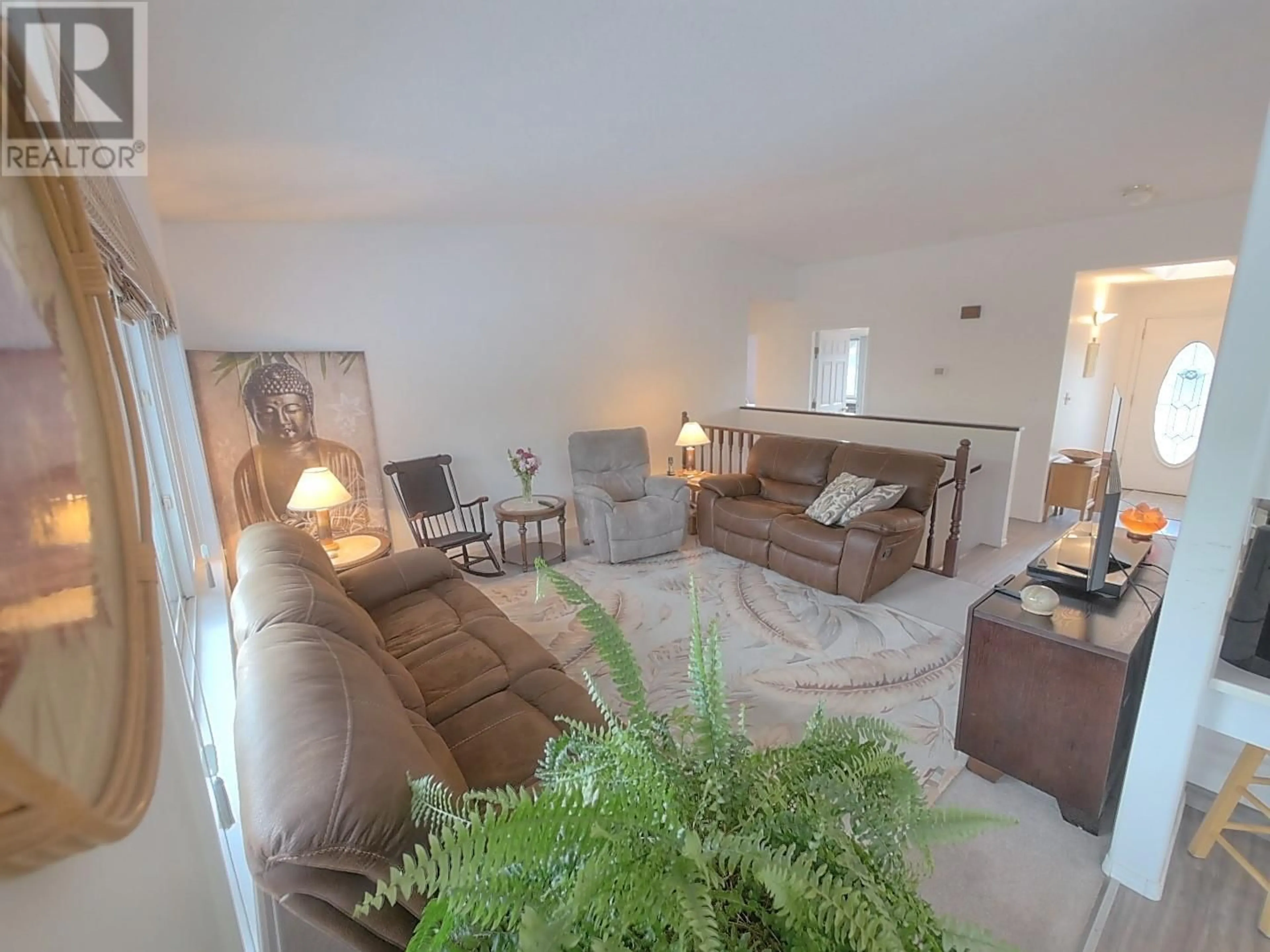 Living room with furniture, unknown for 7230 DONALDSON DRIVE, Grand Forks British Columbia V0H1H0