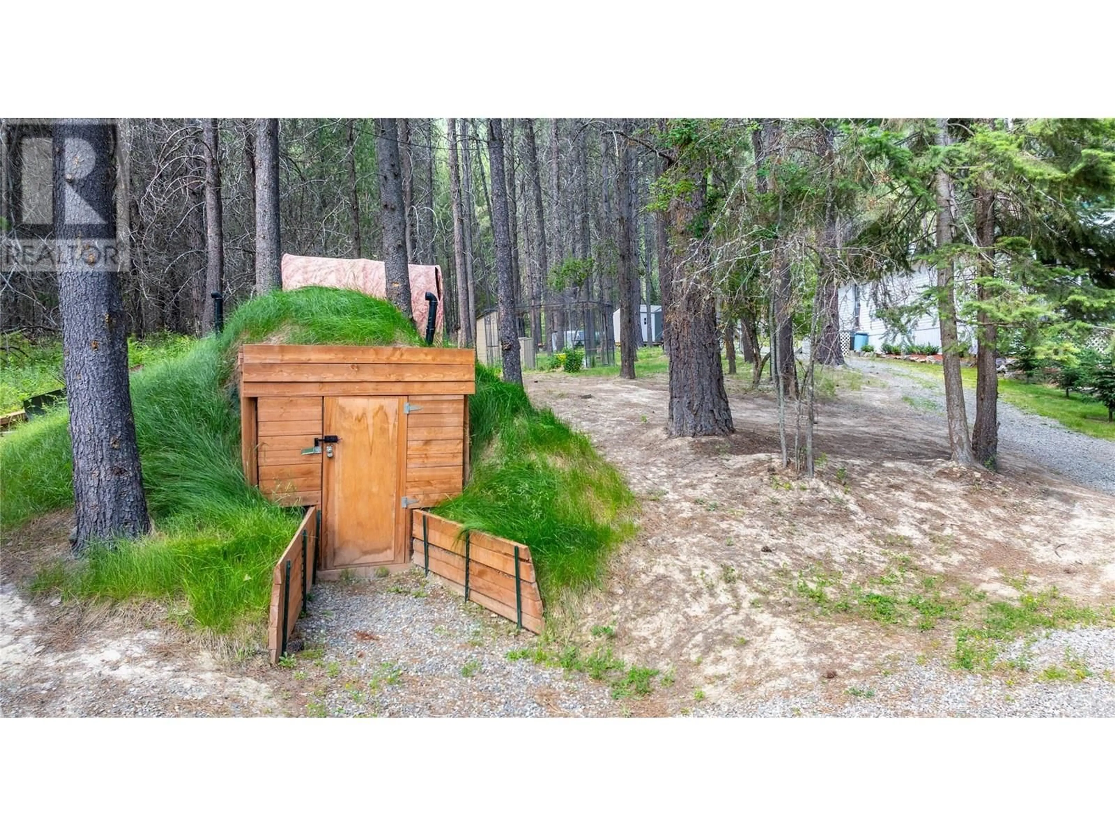Shed for 6996 95 HIGHWAY, Kingsgate British Columbia V0B1V1