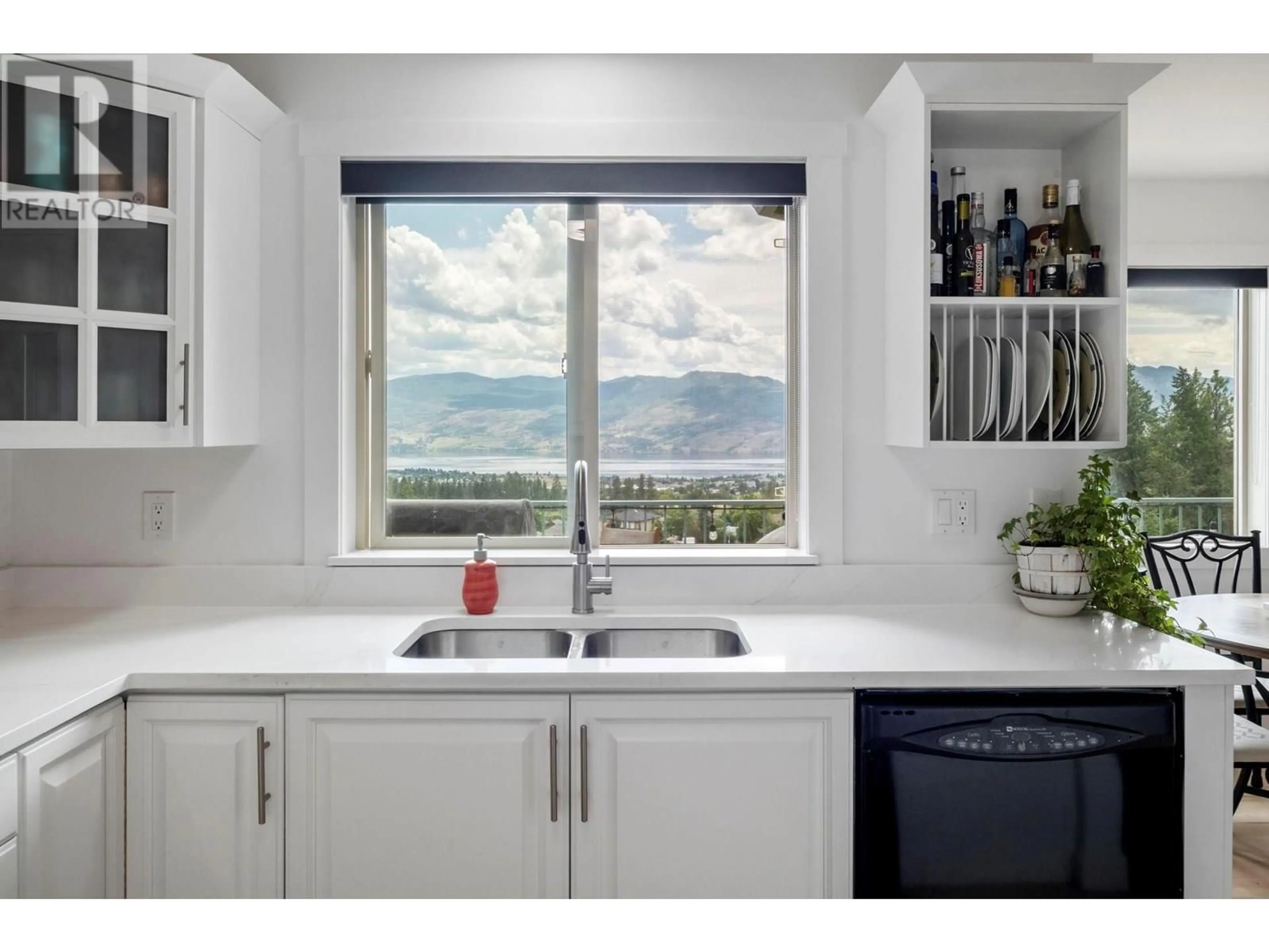Standard kitchen, unknown for 3020 COPPER RIDGE COURT, West Kelowna British Columbia V4T2M7