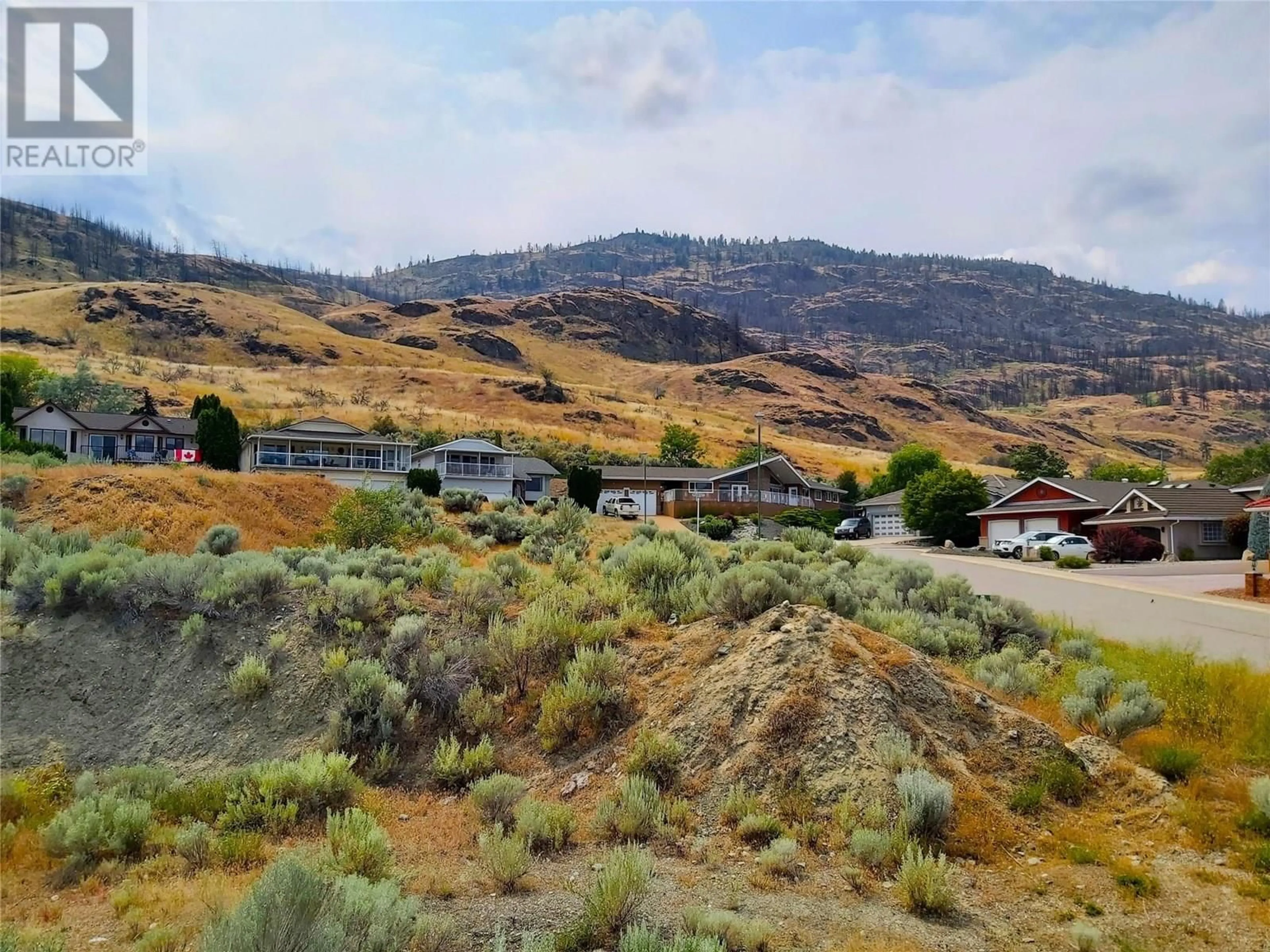 Blurry image for 16 - 12300 PINEHURST PLACE, Osoyoos British Columbia V0H1V4