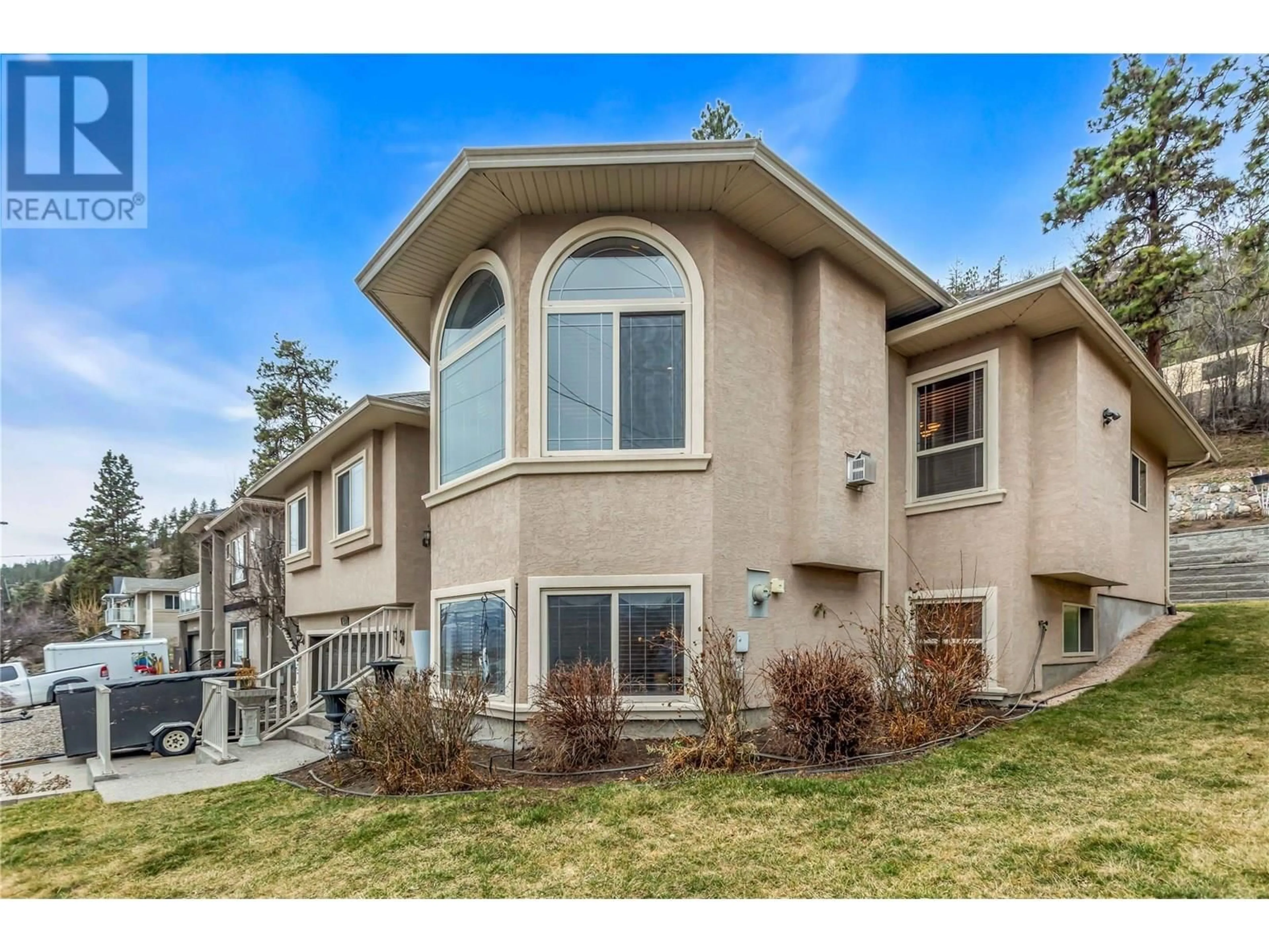 Unknown for 334 MOUBRAY ROAD, Kelowna British Columbia V1V1R5