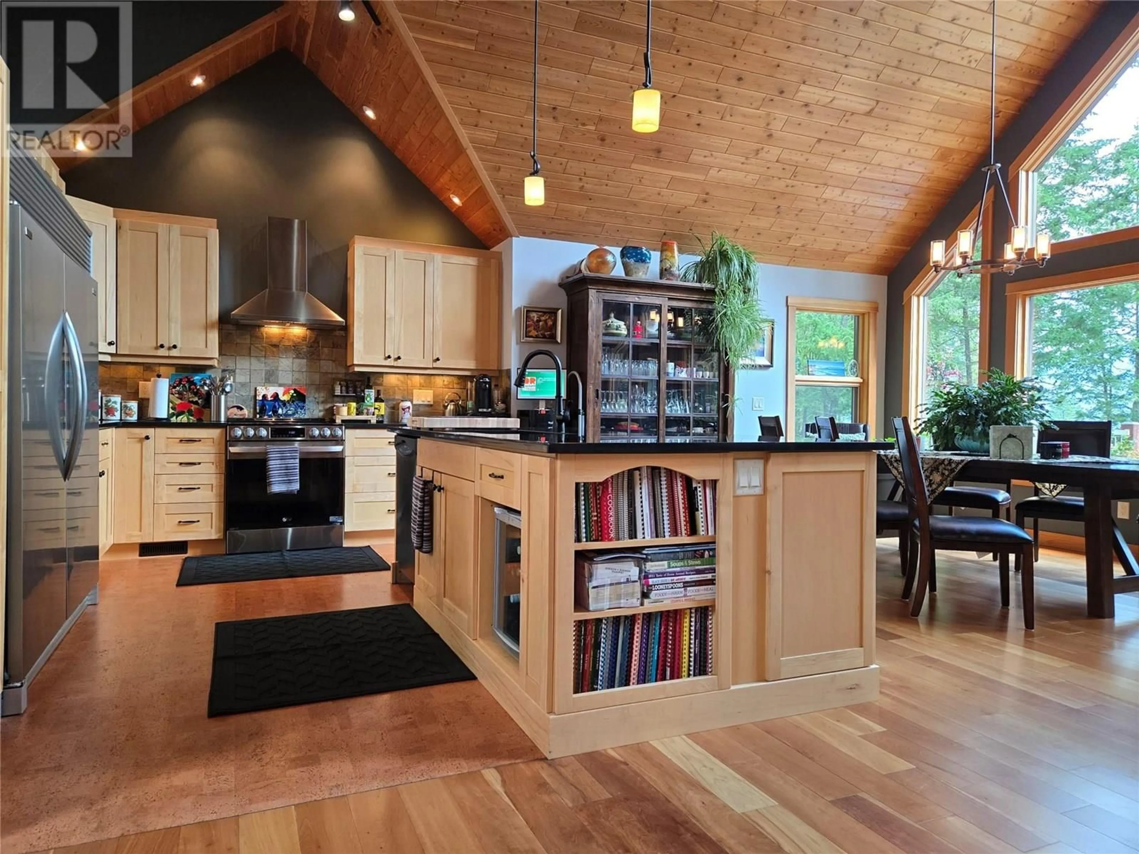 Unknown for 2517 COBBLESTONE TRAIL, Invermere British Columbia V0A1K6