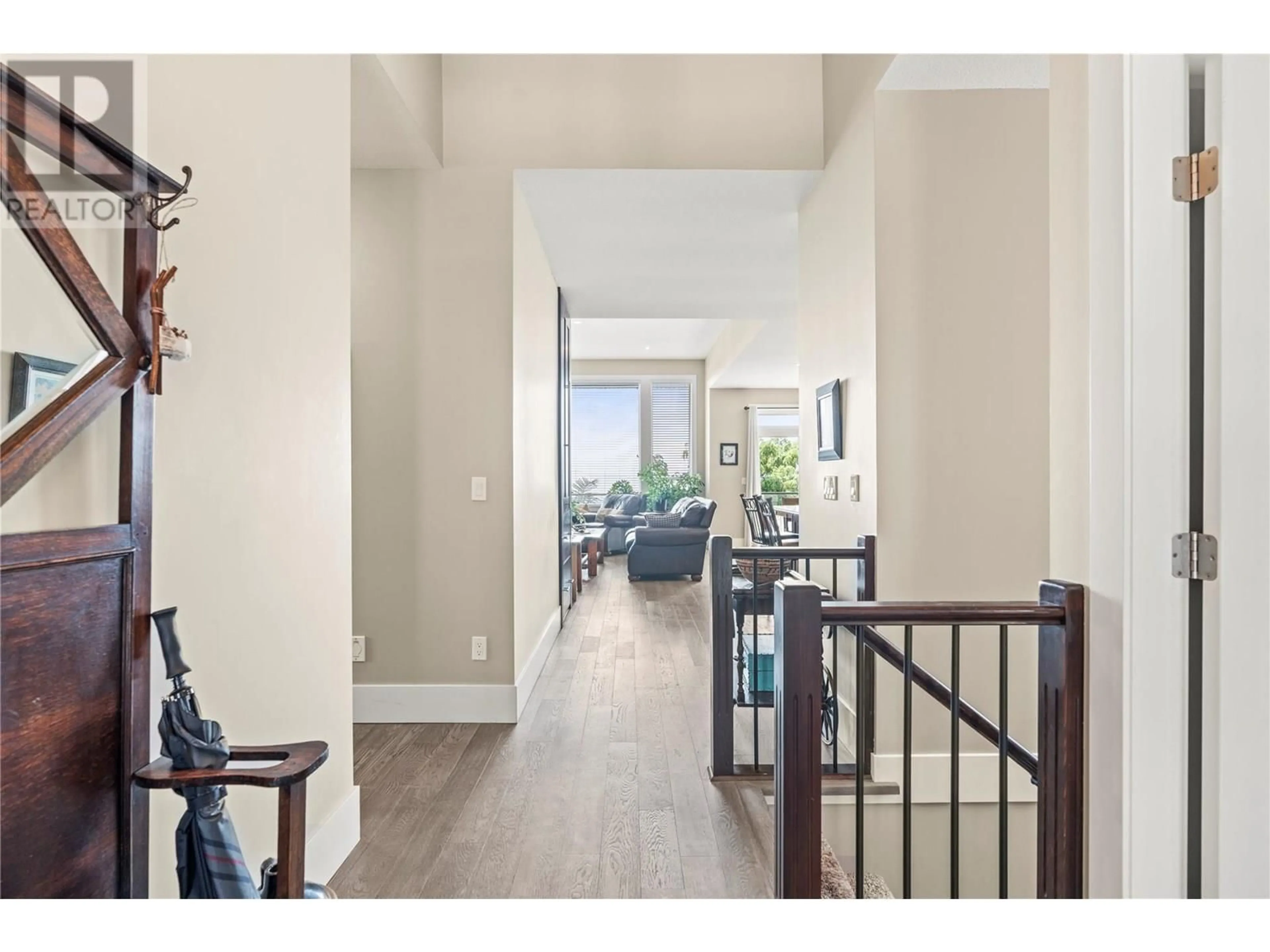 Indoor entryway for 6536 BLACKCOMB PLACE, Vernon British Columbia V1B4E1