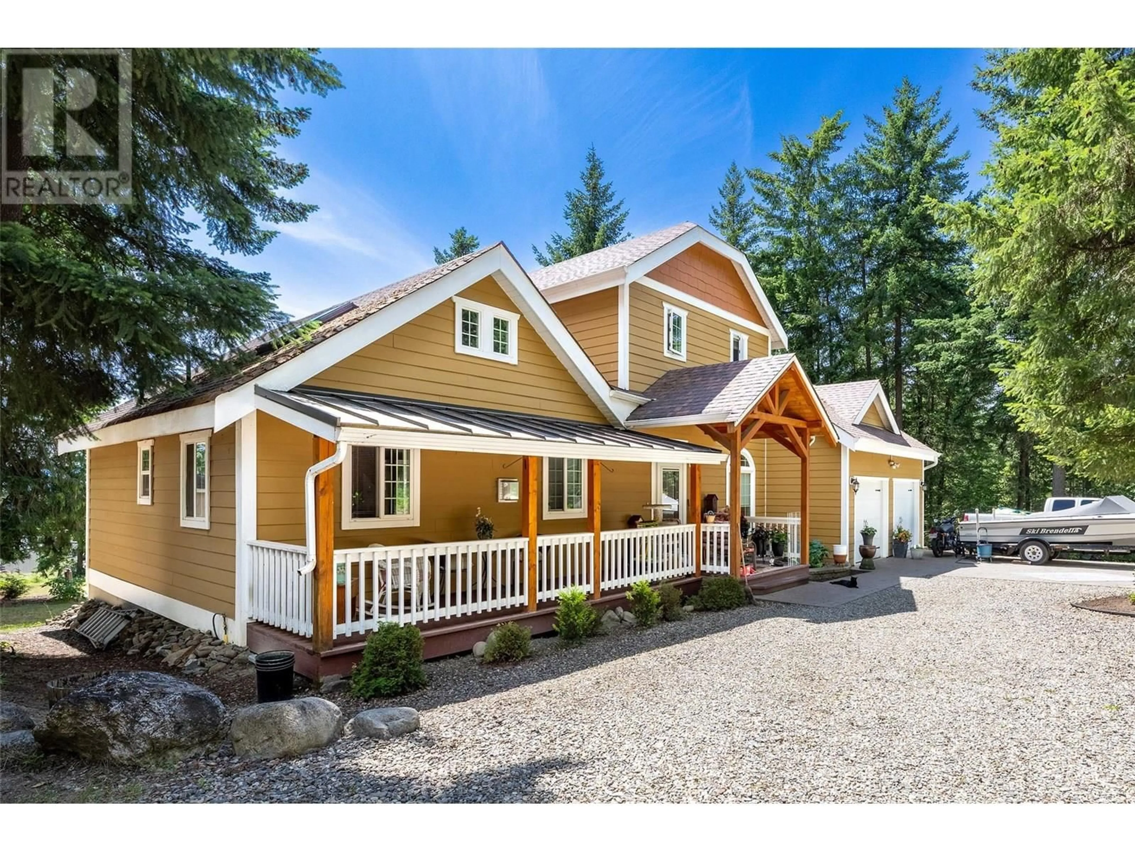 Home with vinyl exterior material, unknown for 3447 ROBERGE ROAD, Tappen British Columbia V0E2X2