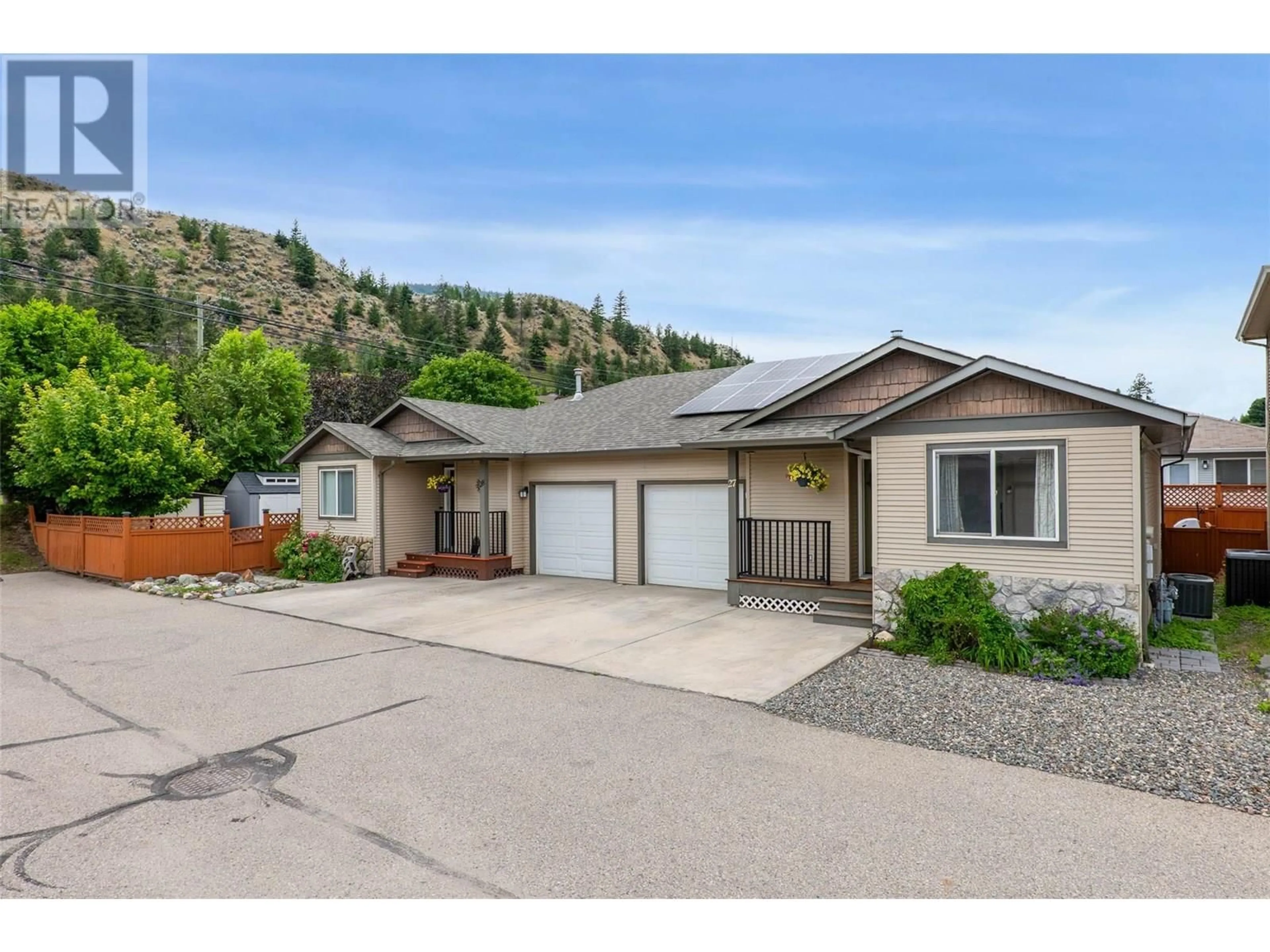 Home with vinyl exterior material, mountain view for 27 - 5200 DALLAS DRIVE, Kamloops British Columbia V2C6Y8