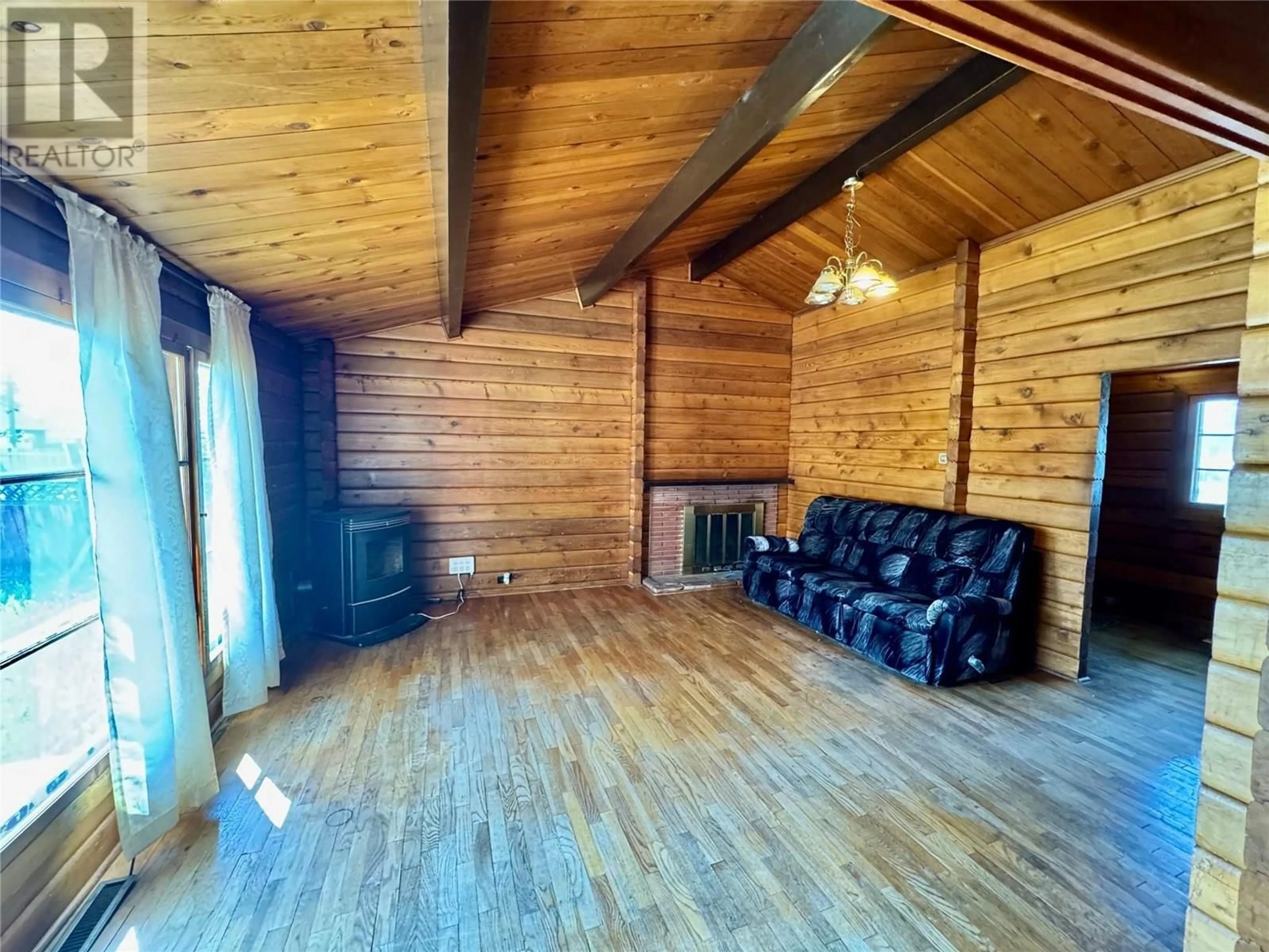 A pic of a room for 1813 108 AVENUE, Dawson Creek British Columbia V1G2T9