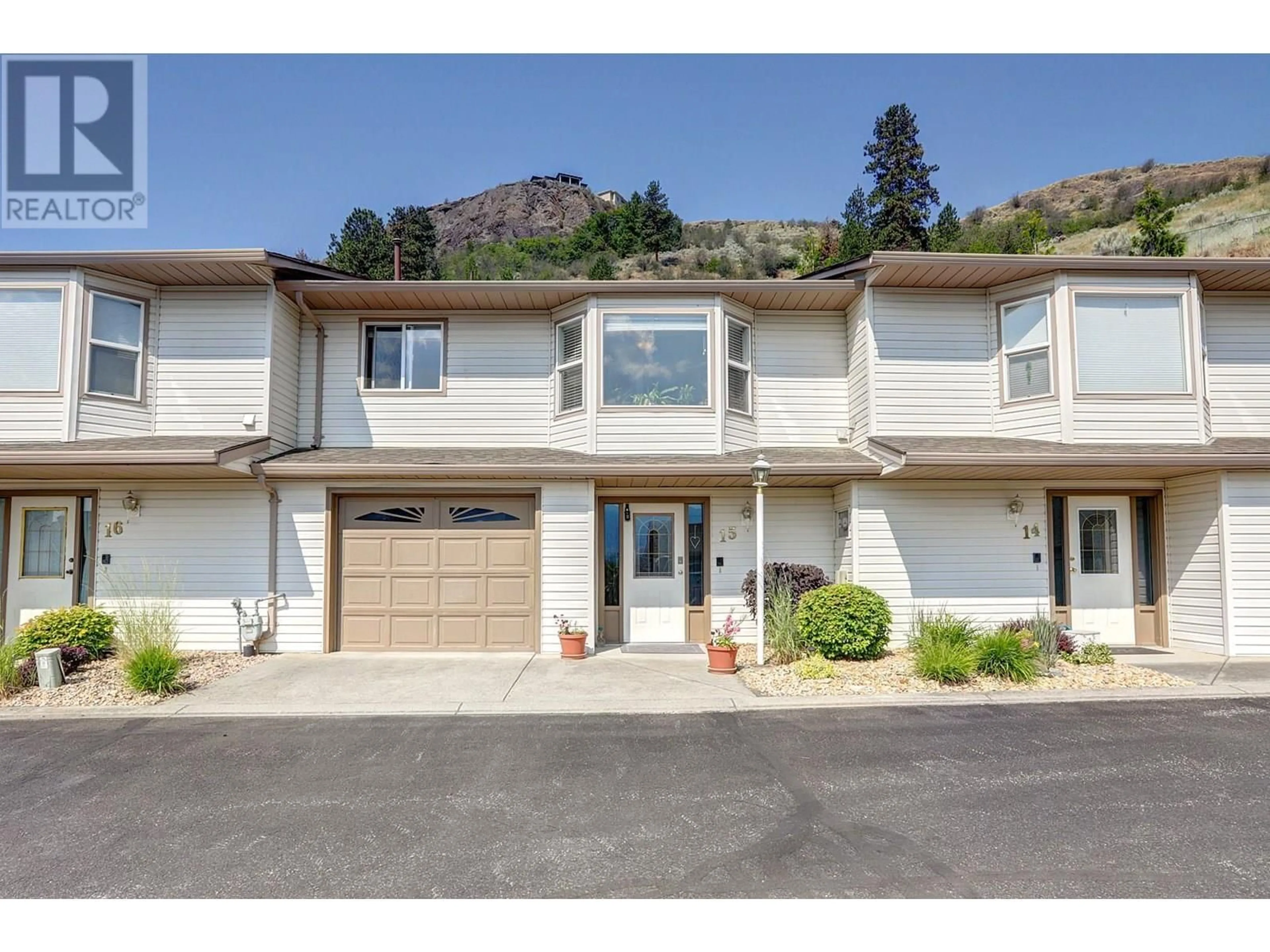 Home with vinyl exterior material, mountain view for 15 - 4210 ALEXIS PARK DRIVE, Vernon British Columbia V1T6H3