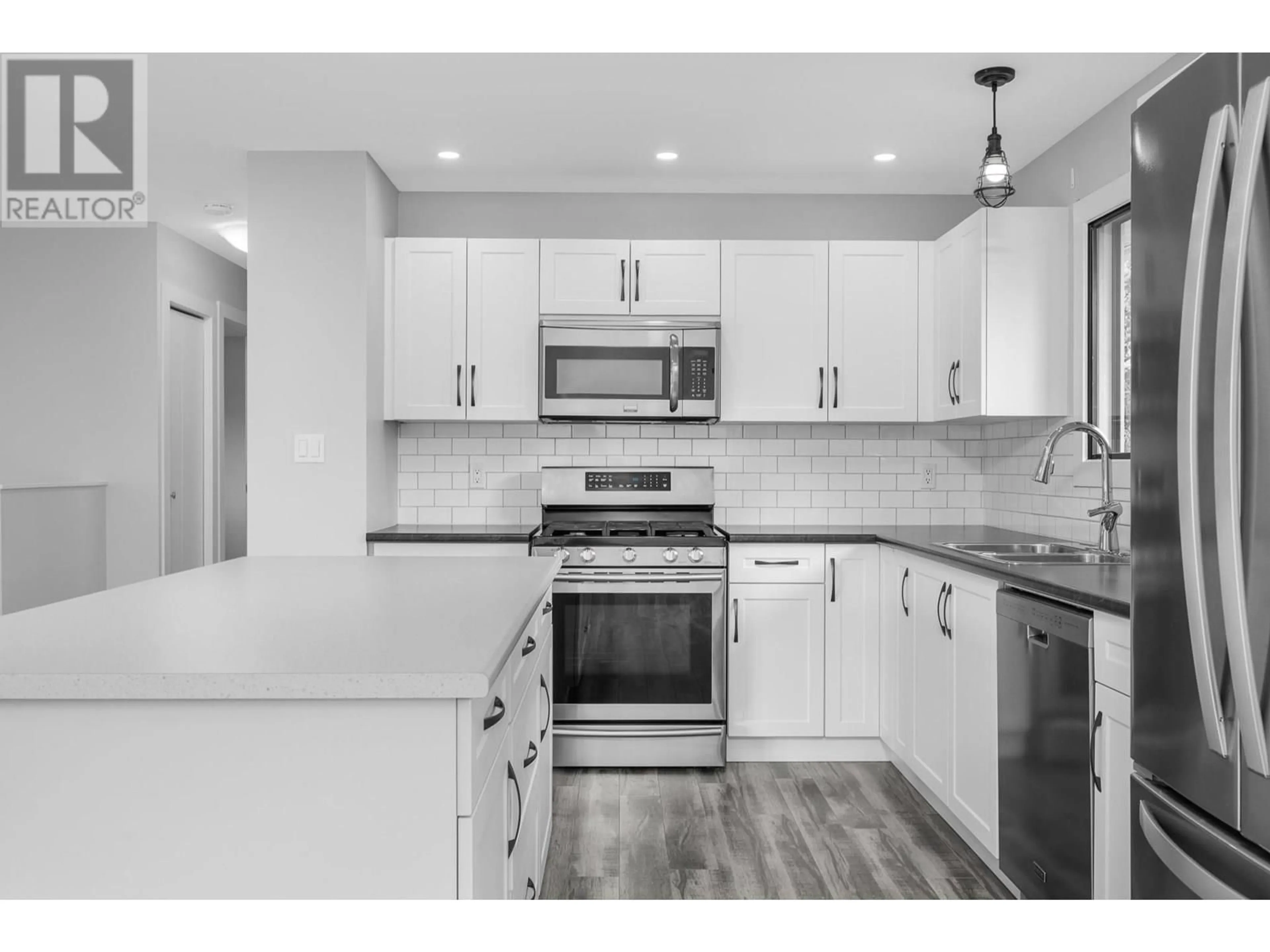 Open concept kitchen, unknown for 1301 43 AVENUE, Vernon British Columbia V1T8J9