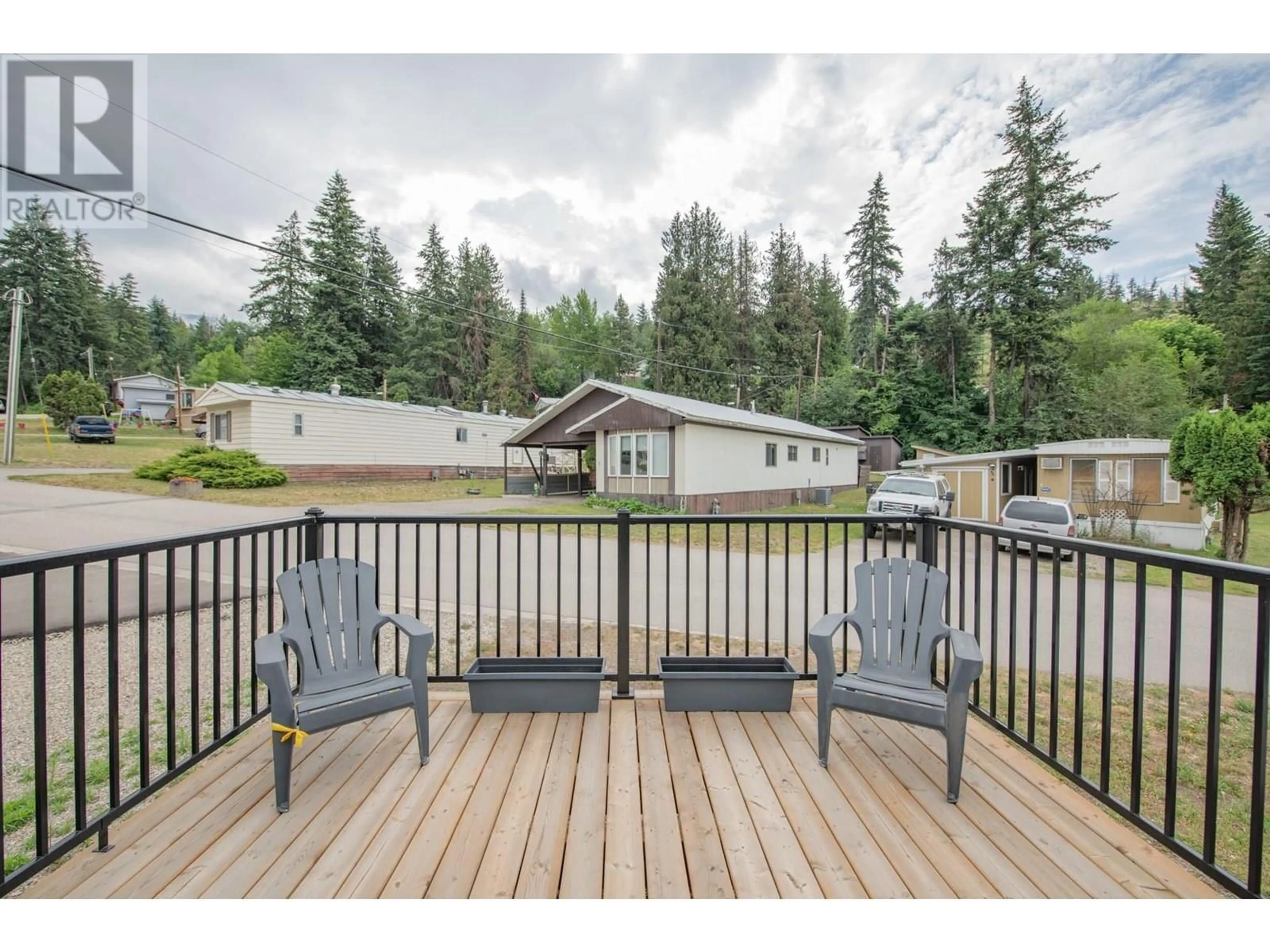 Patio, water/lake/river/ocean view for 6 - 844 HUTLEY ROAD, Armstrong British Columbia V0W1B7