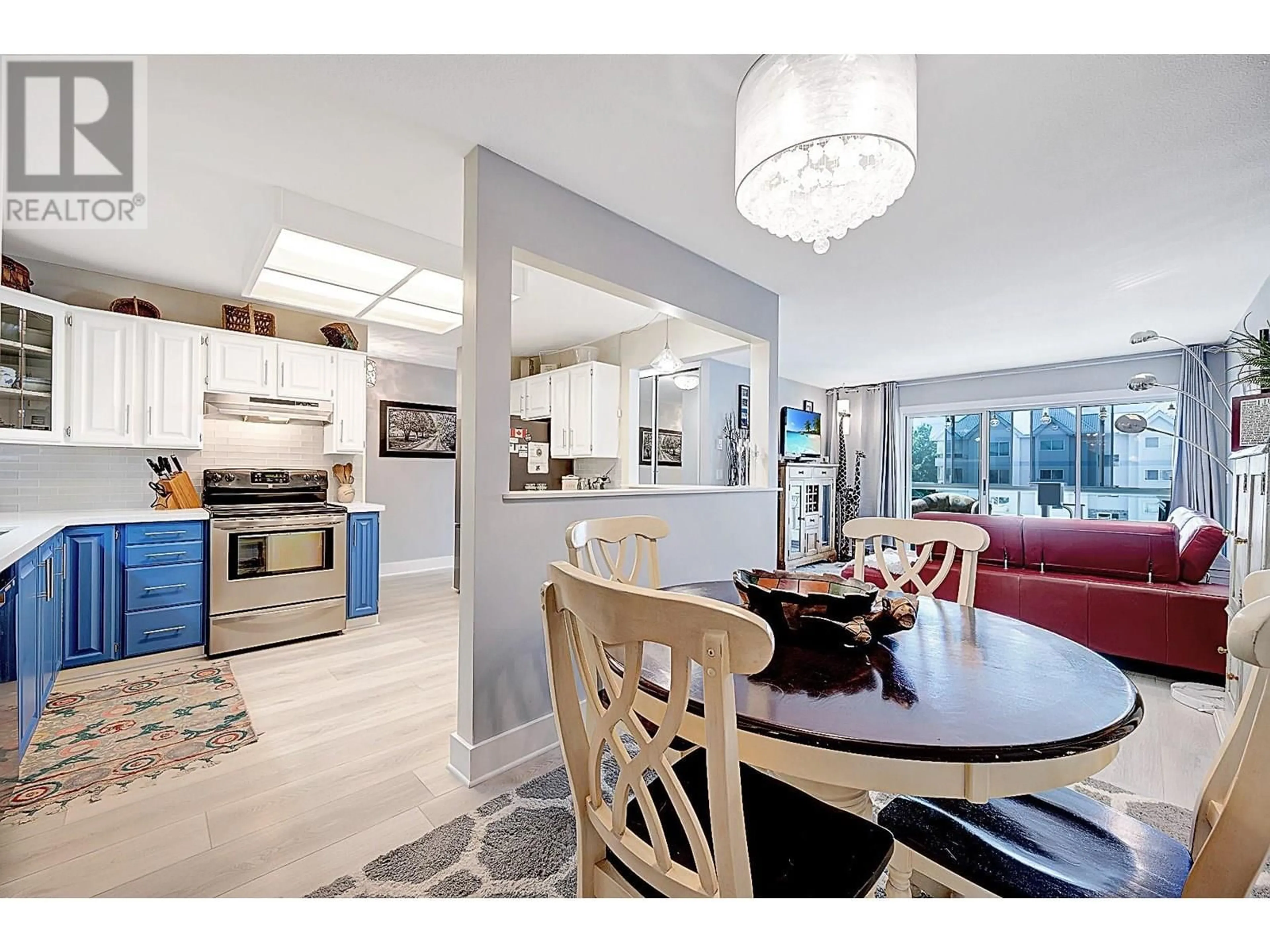 Open concept kitchen, unknown for 304 - 200 HOLLYWOOD ROAD NORTH, Kelowna British Columbia V1X6Y9