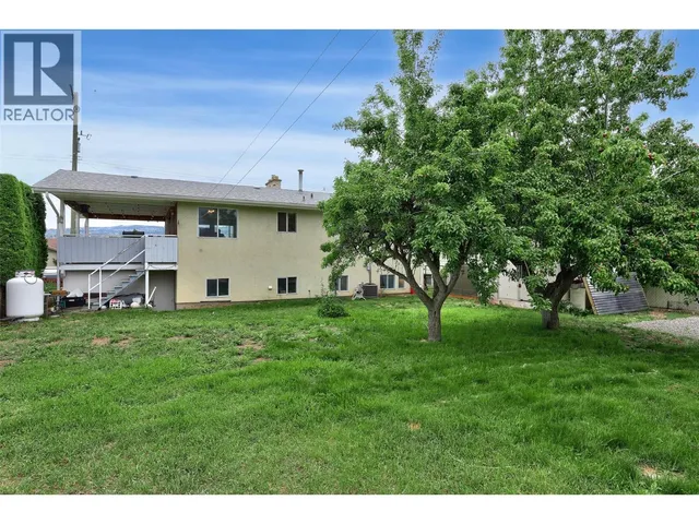 650 RICHMOND AVENUE, Kamloops 2