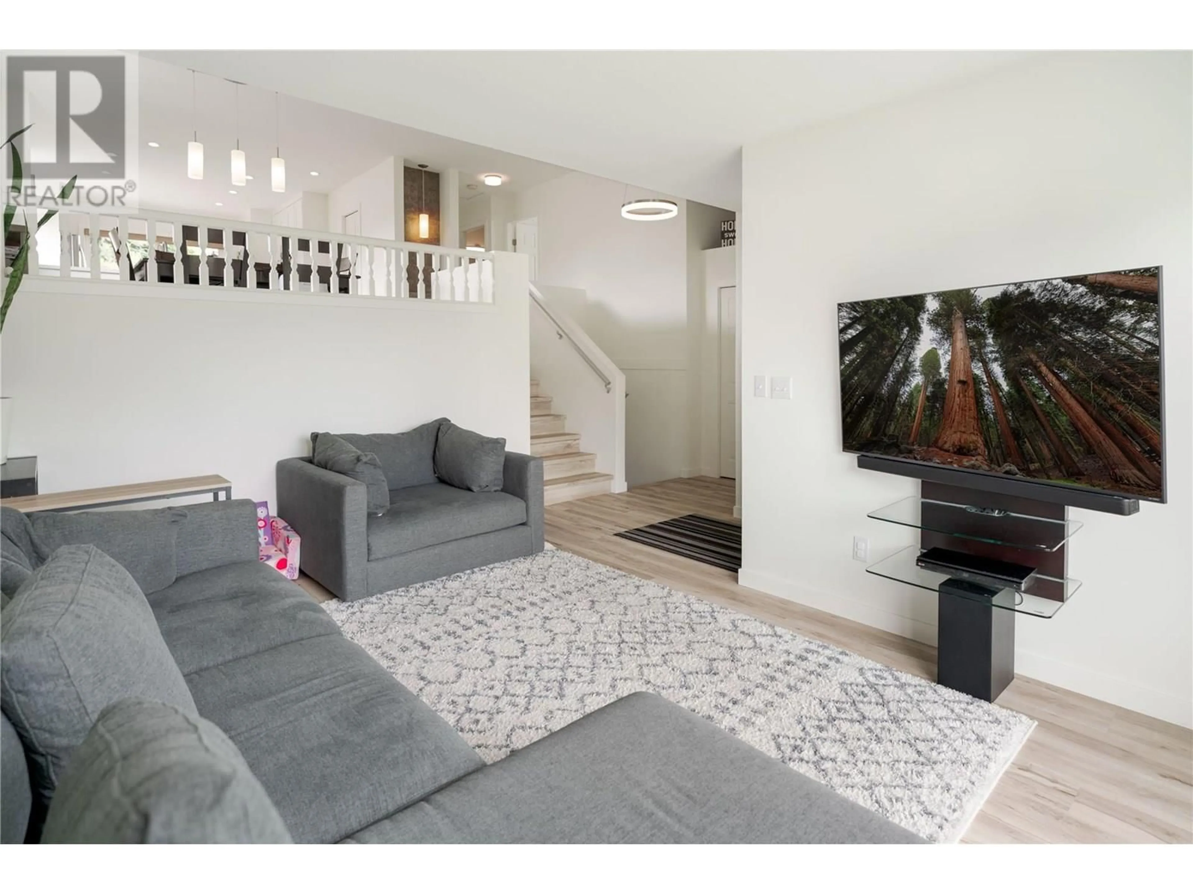 Living room with furniture, unknown for 188 RITCHIE COURT, Kelowna British Columbia V1V2A8