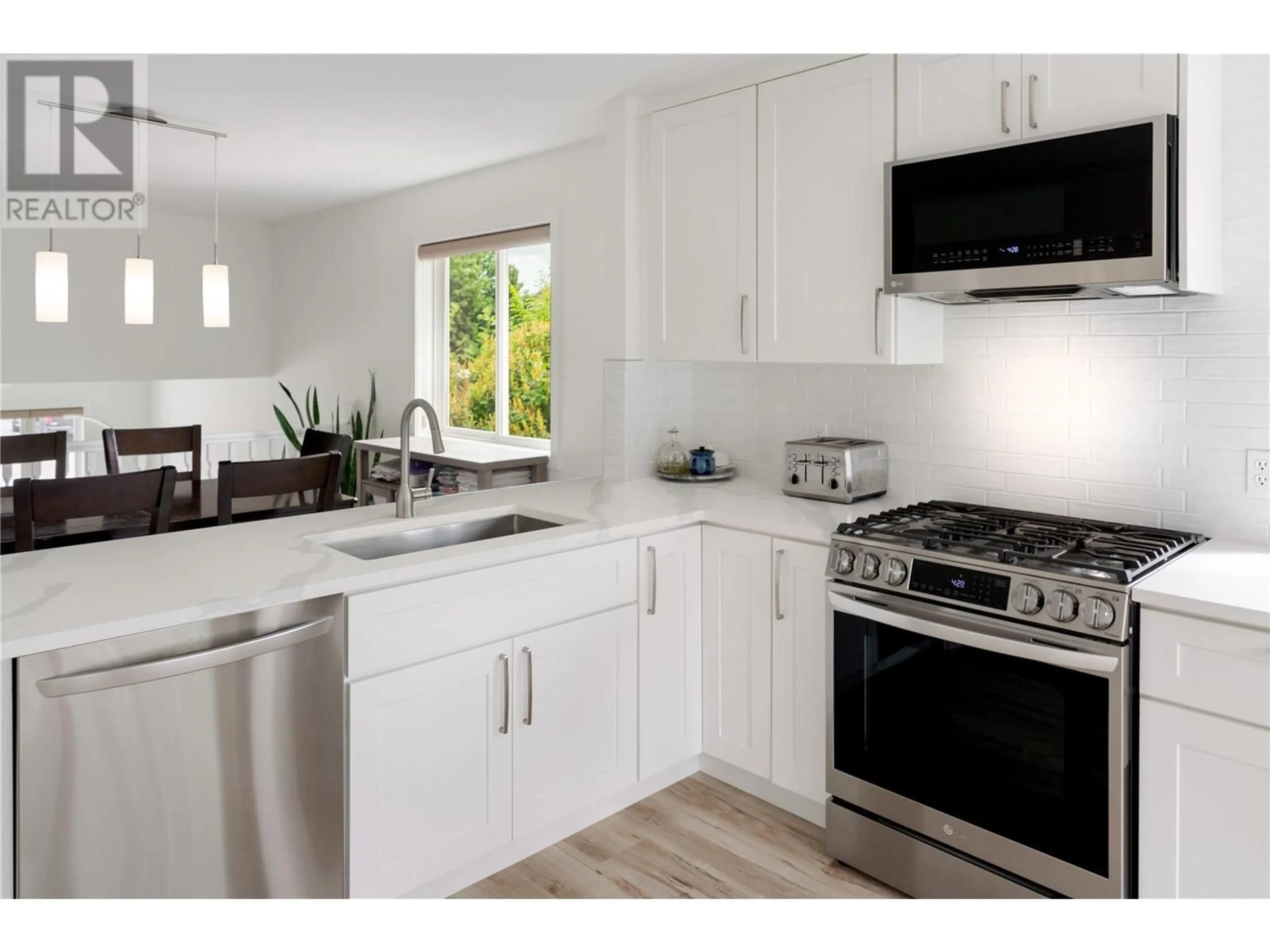 Open concept kitchen, unknown for 188 RITCHIE COURT, Kelowna British Columbia V1V2A8