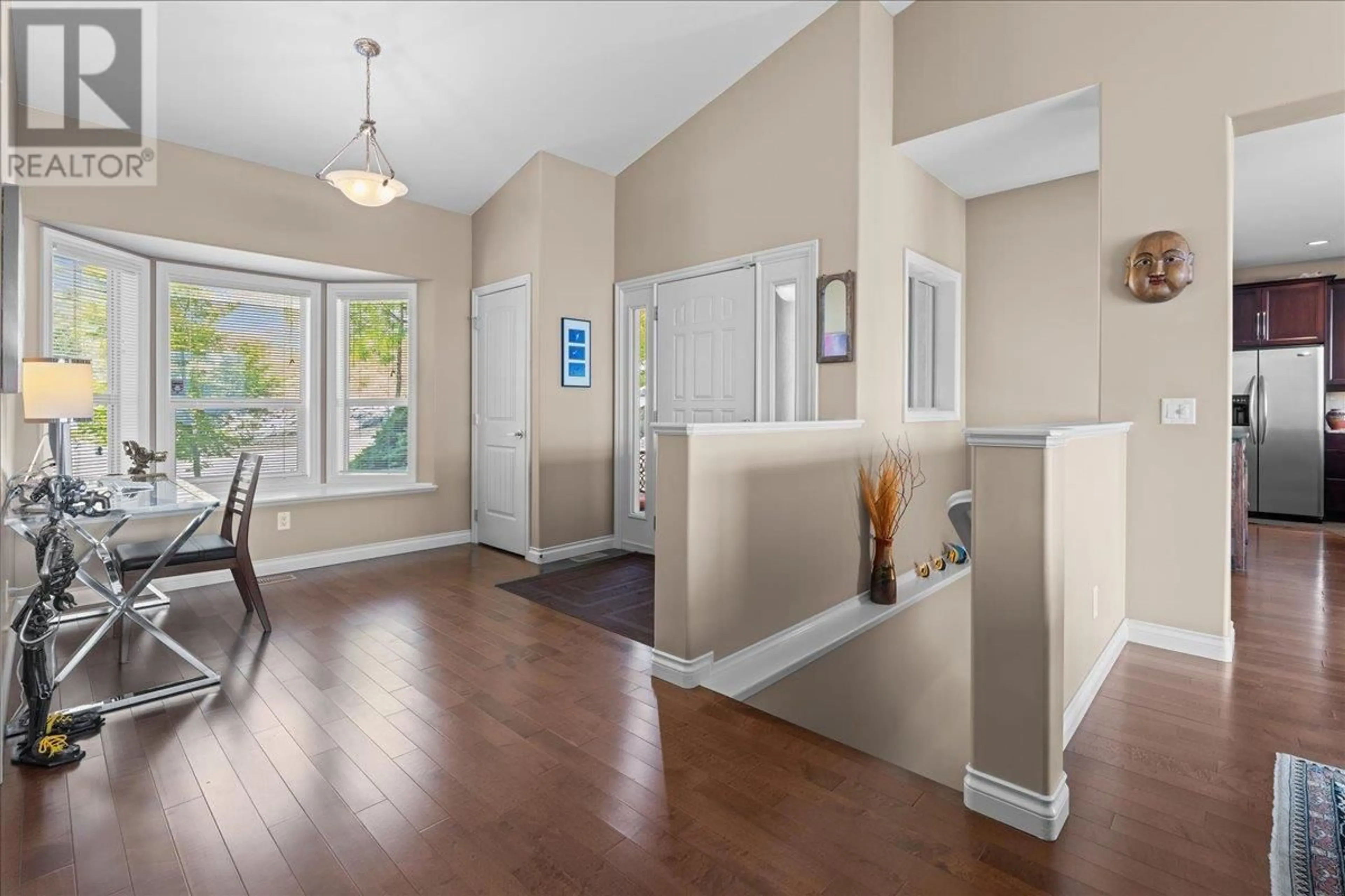 Indoor entryway for 235 - 5165 TREPANIER BENCH ROAD, Peachland British Columbia V0H1X2