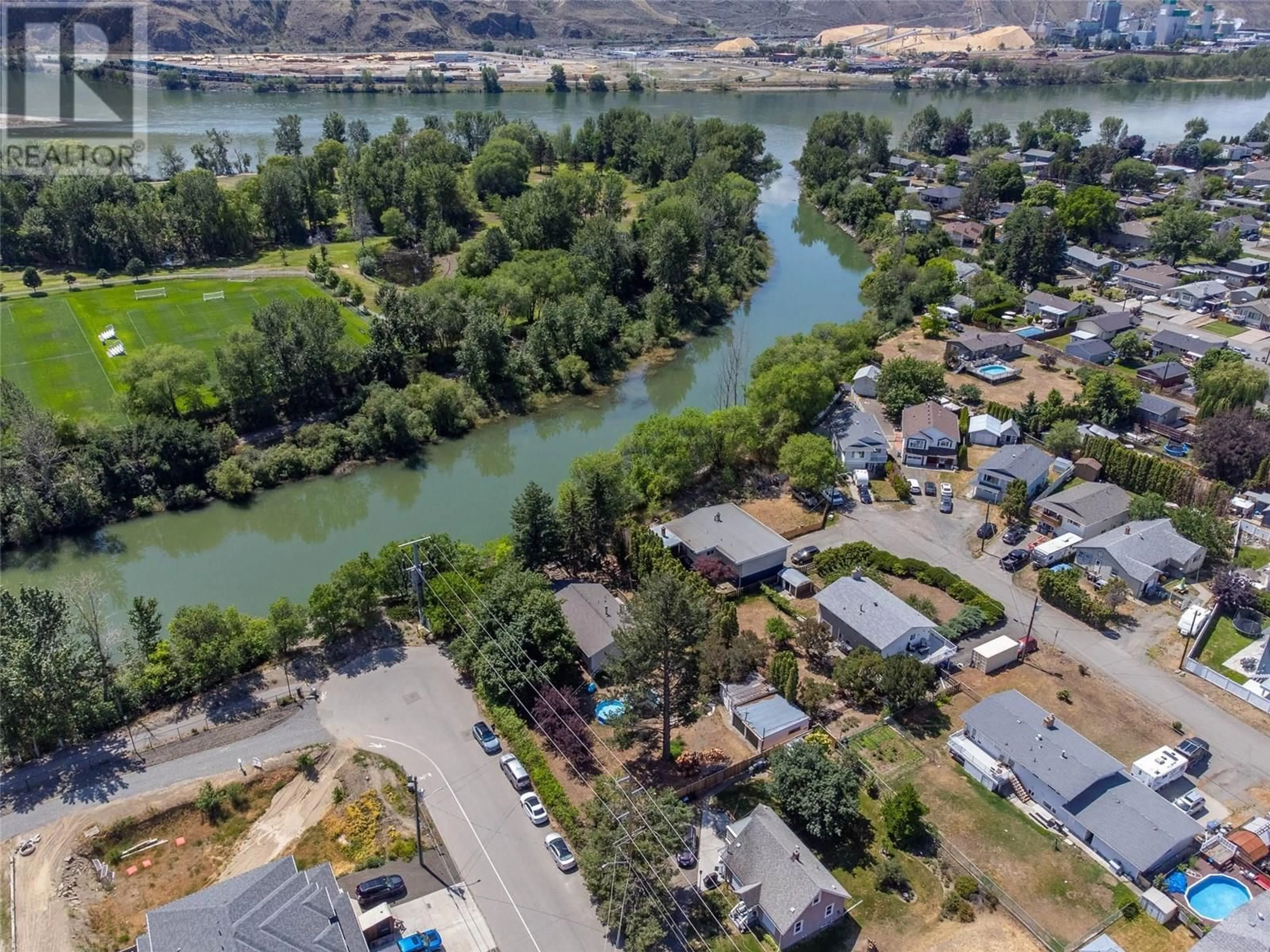 A pic from outside/outdoor area/front of a property/back of a property/a pic from drone, water/lake/river/ocean view for 520 SINGH STREET, Kamloops British Columbia V2B5C2