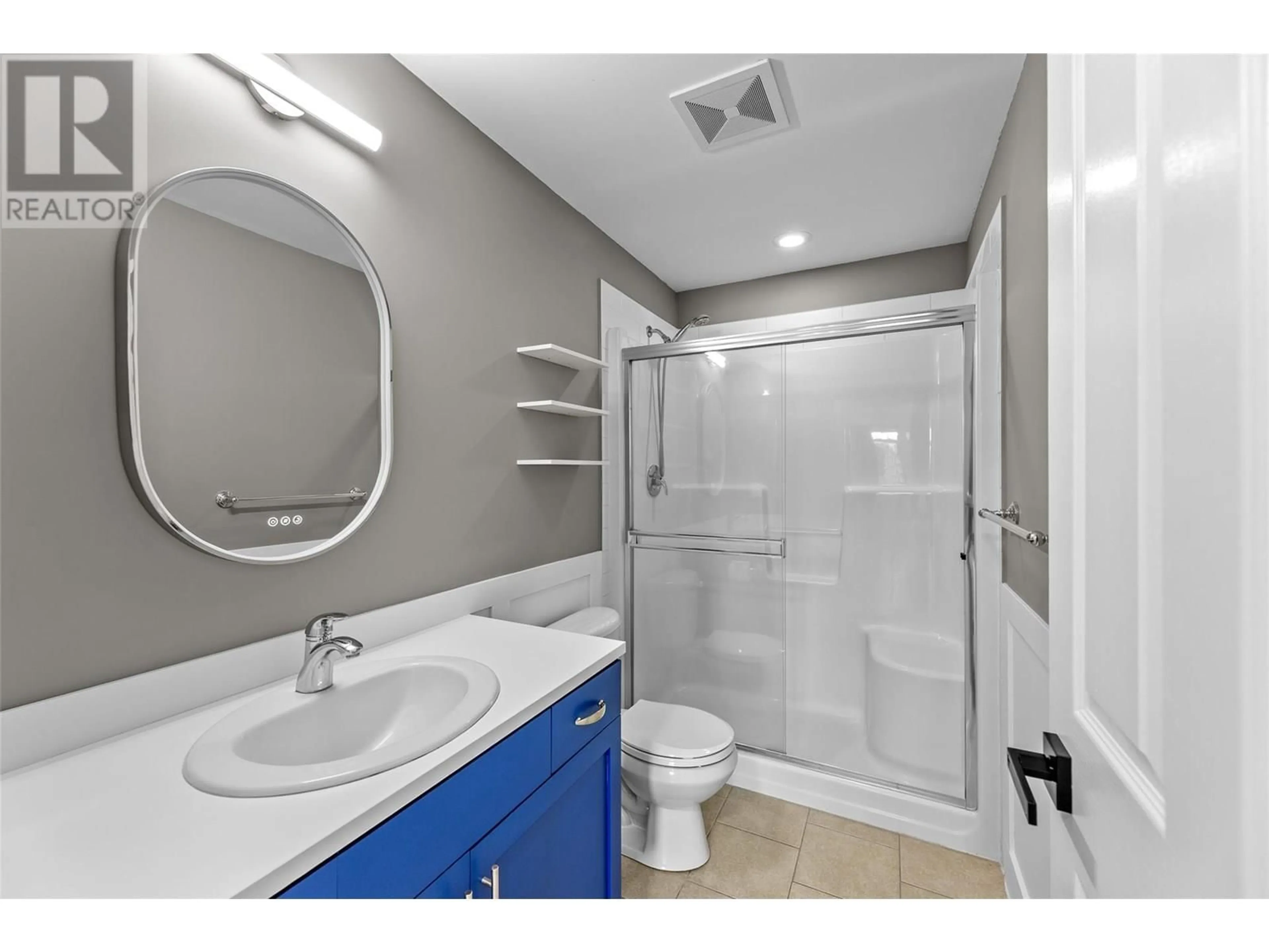 Standard bathroom, ceramic/tile floor for 3306 - 3832 OLD OKANAGAN HIGHWAY, West Kelowna British Columbia V4T3G6