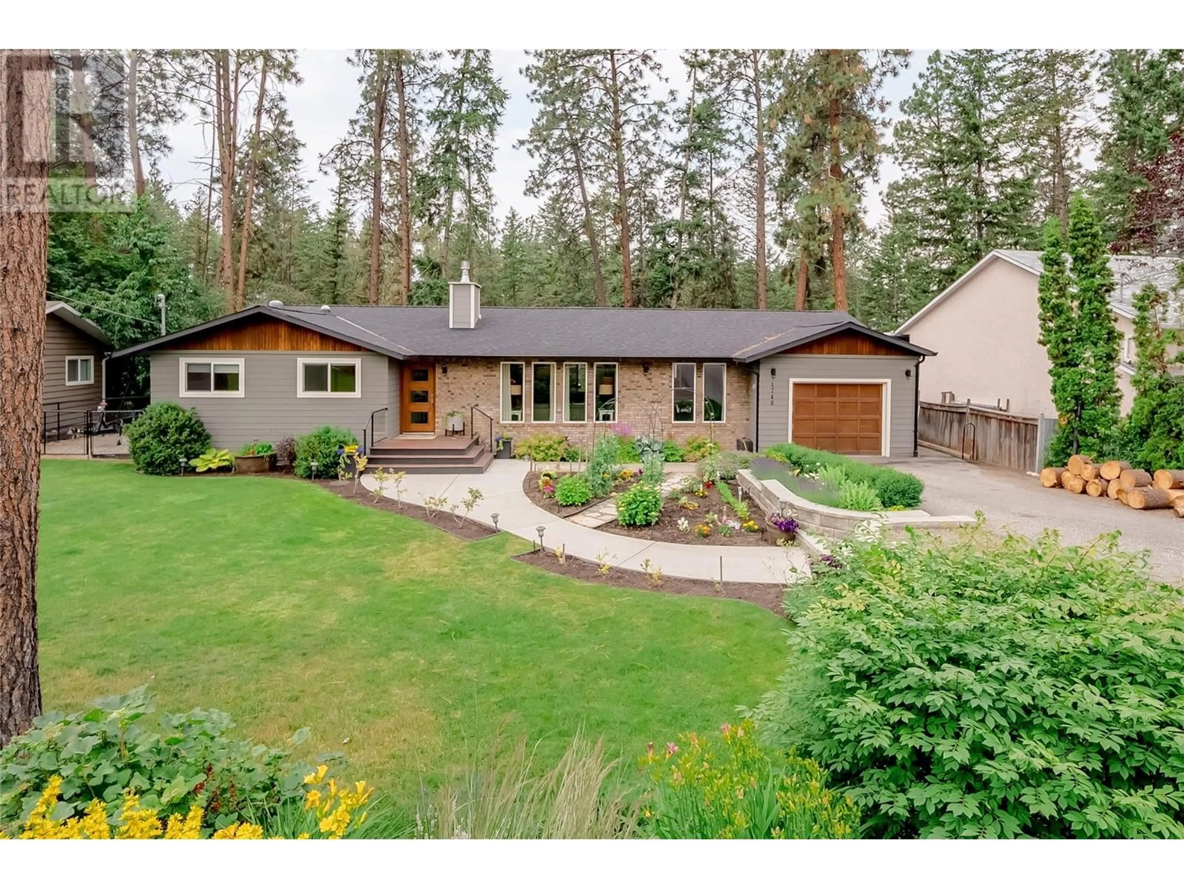 A pic from outside/outdoor area/front of a property/back of a property/a pic from drone, unknown for 1746 LEWIS ROAD, Kelowna British Columbia V1P1E5