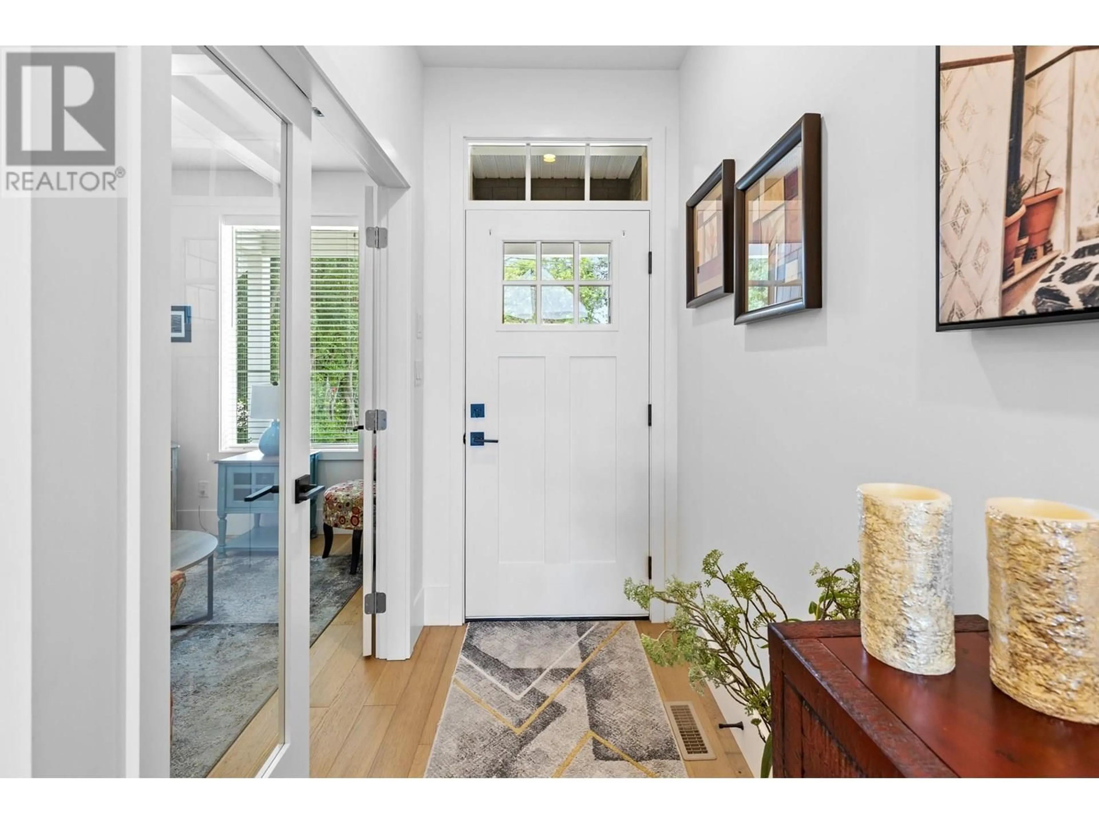 Indoor entryway for 5720 CENTURY STREET, Summerland British Columbia V0H1Z1