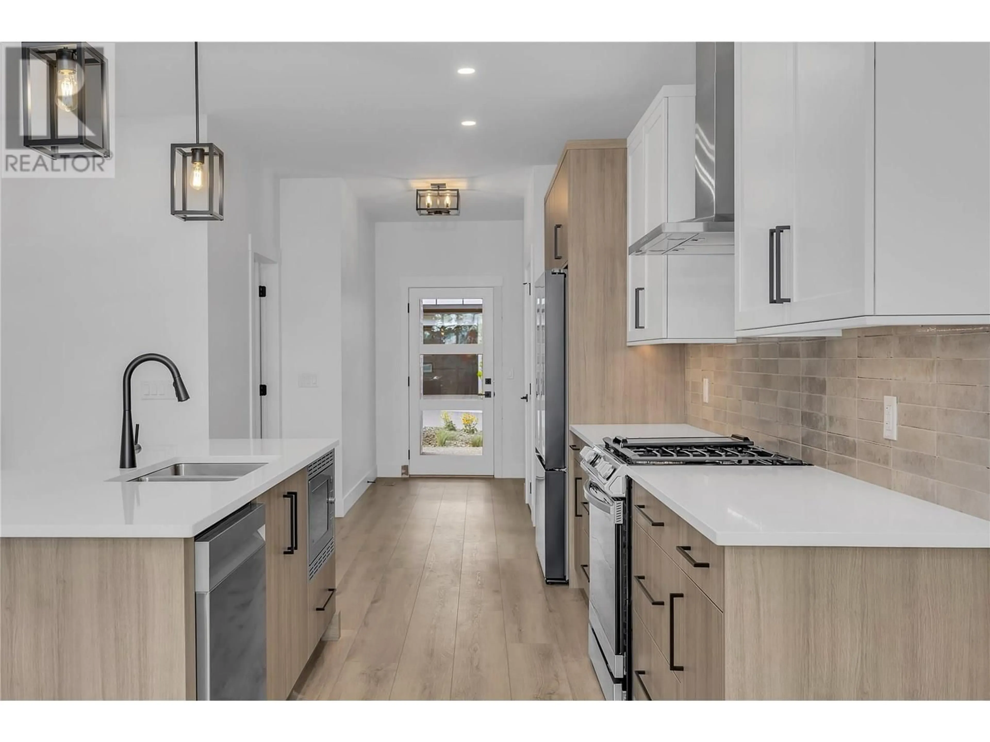 Open concept kitchen, unknown for 7 - 2835 CANYON CREST DRIVE, West Kelowna British Columbia V4T0E3