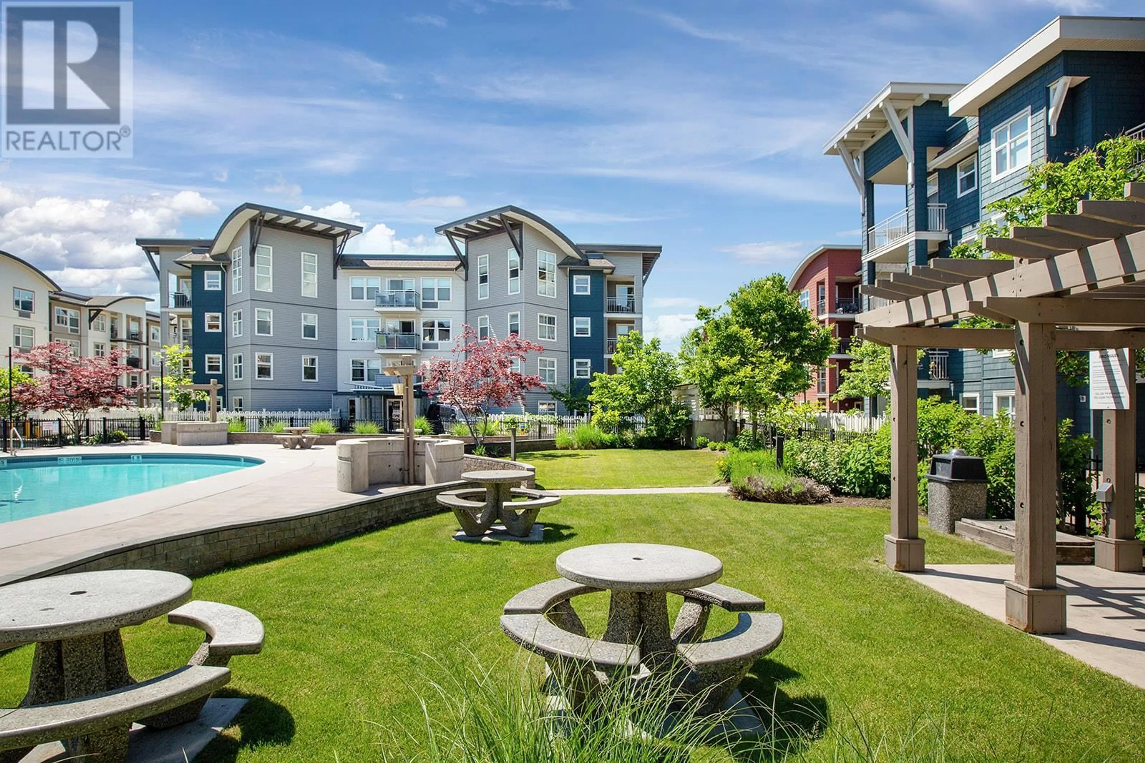 Patio, unknown for 109 - 563 YATES ROAD, Kelowna British Columbia V1V2V3
