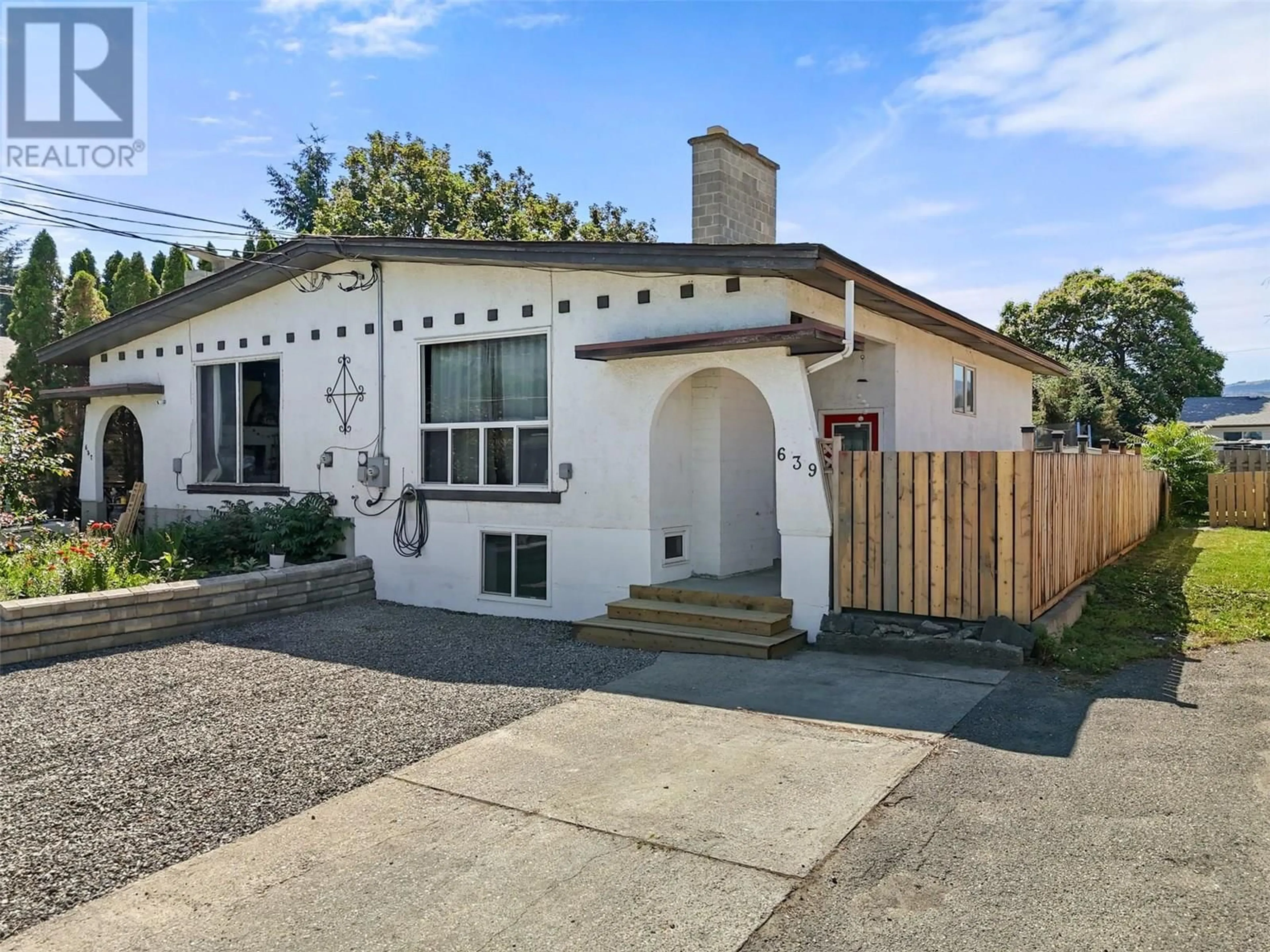 Unknown for 639 COURTENAY CRESCENT, Kamloops British Columbia V2B1Z7