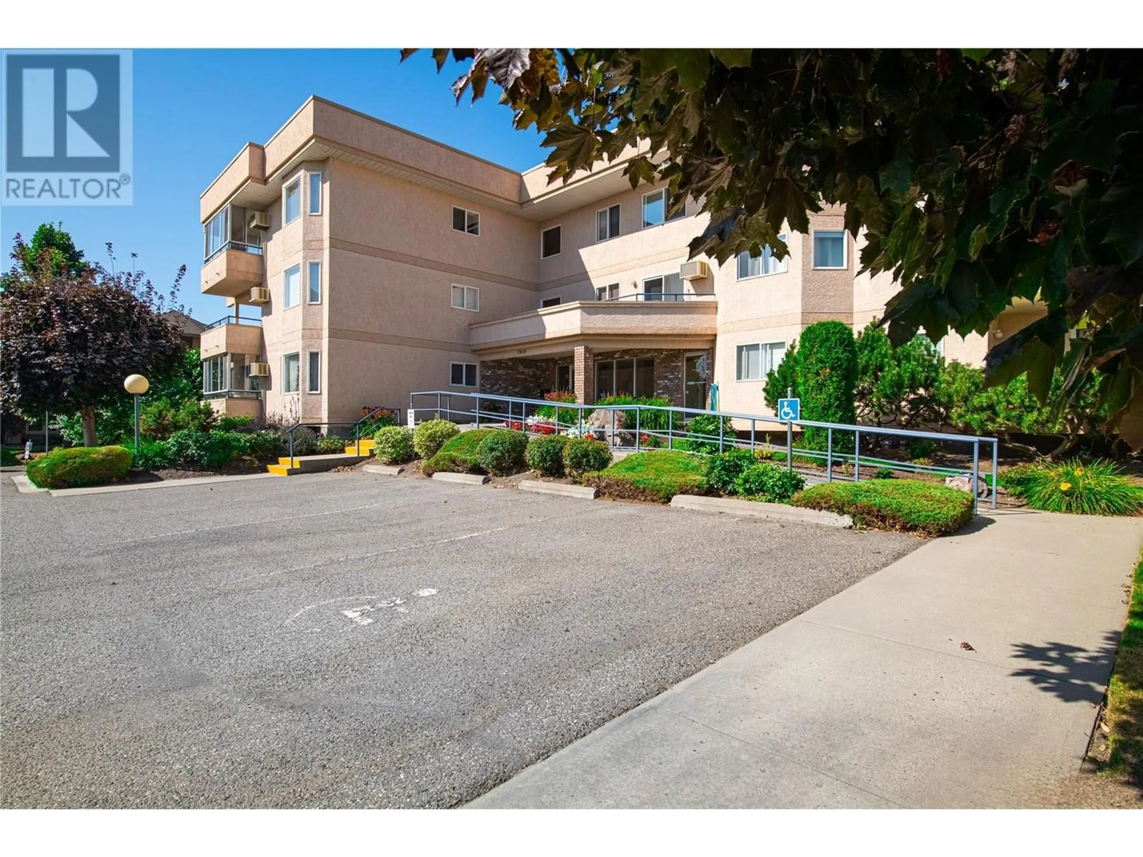 Unknown for 202 - 3858 BROWN ROAD, West Kelowna British Columbia V4T2J5