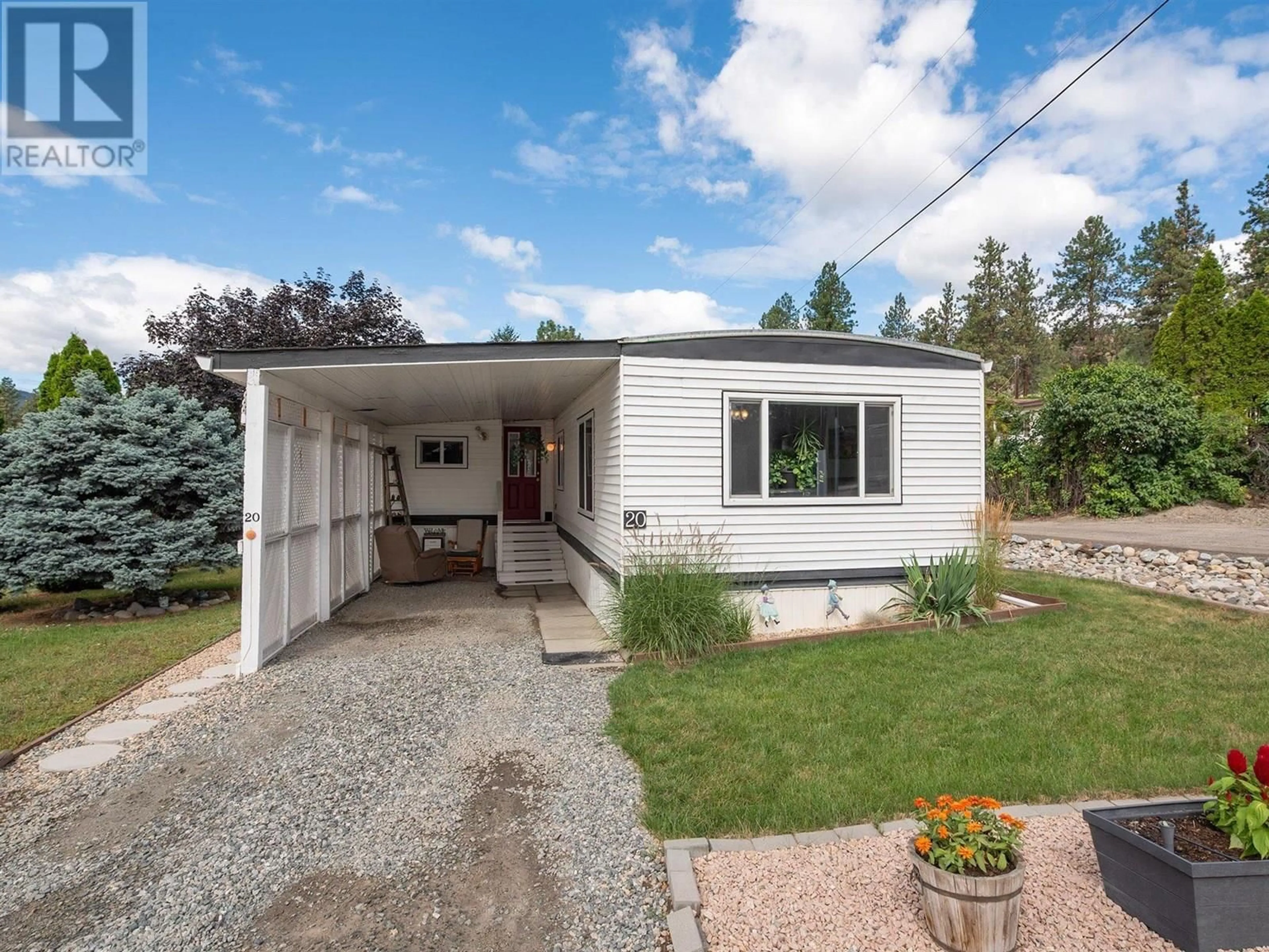 Home with vinyl exterior material, street for 20 - 3206 SHANNON LAKE ROAD, West Kelowna British Columbia V4T1V4
